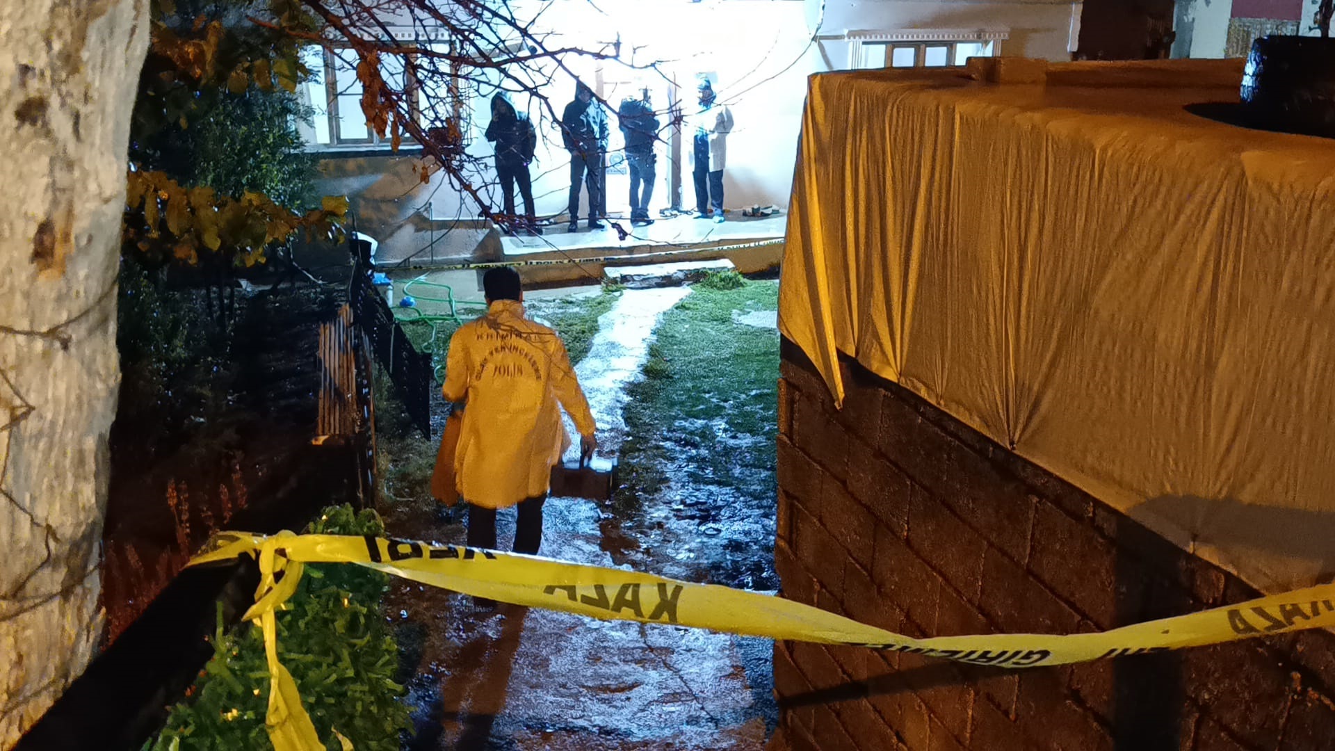 E S I V E B A C A N A G I N I O L D U R D U K T E N S O N R A C O R B 1072128 318022