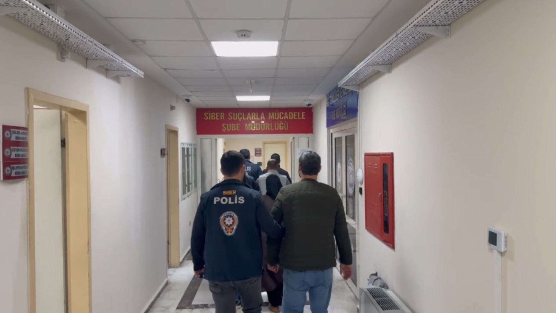 E V H A Y A L I K U R A N K I S I L E R I D O L A N D I R A N S U C 1076243 319317