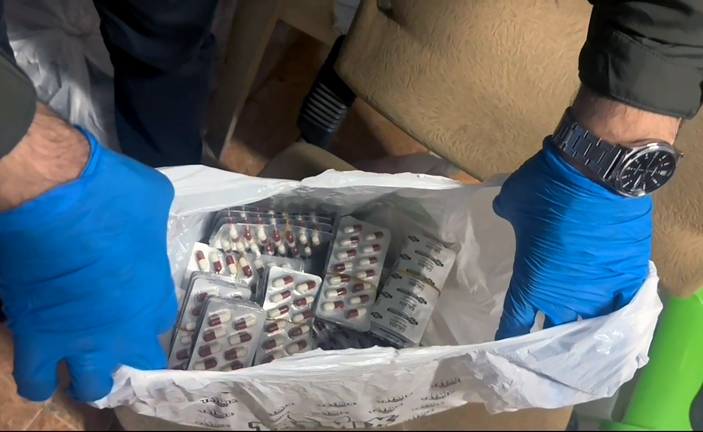 E V I L E I S Y E R I N D E N 14 B I N U Y U S T U R U C U H A P 1058664 314159-1