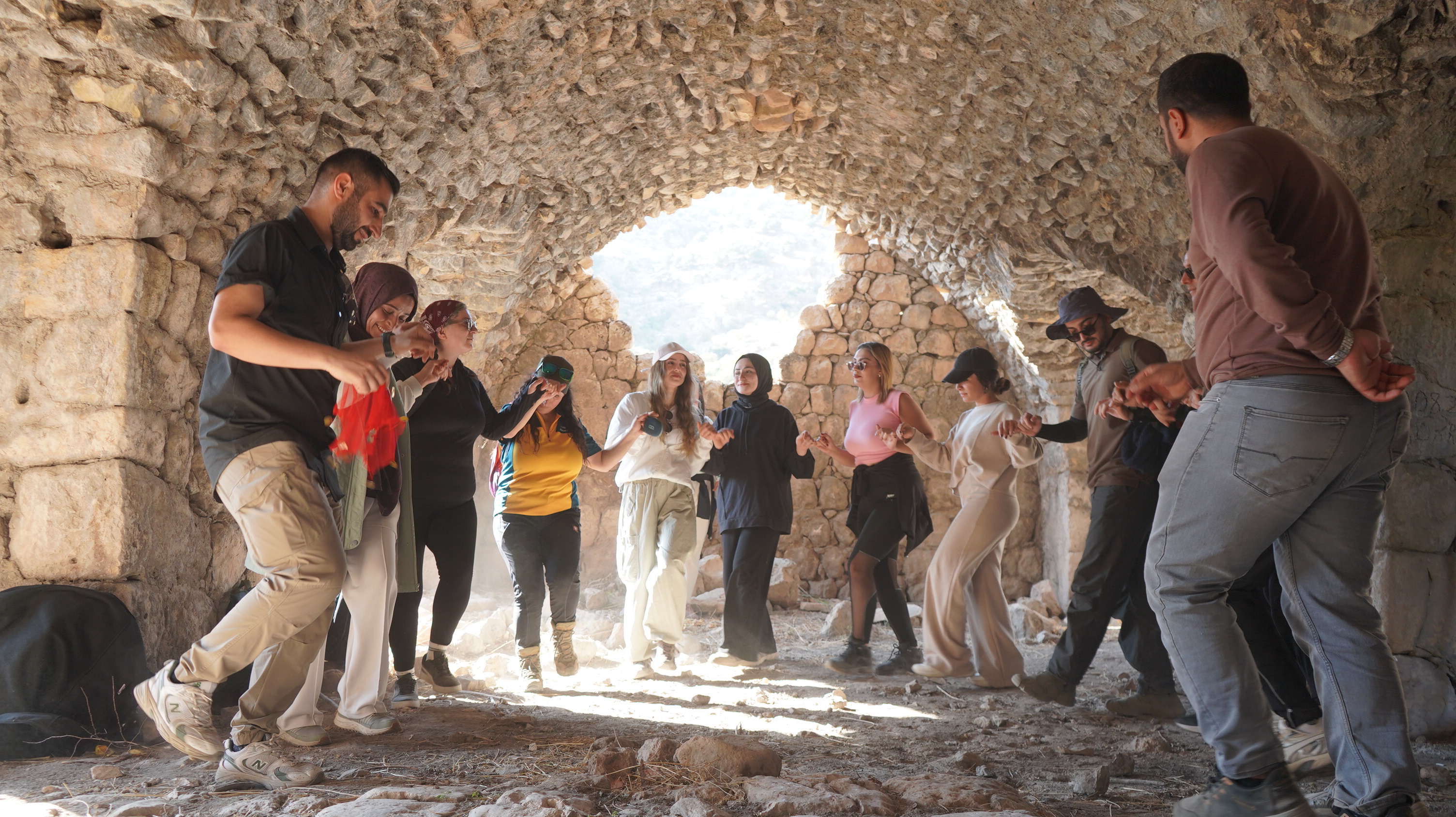 G A B A R D A G I N D A K I 7 K A T L I A P A R T M A N M A G A R 1057935 305519