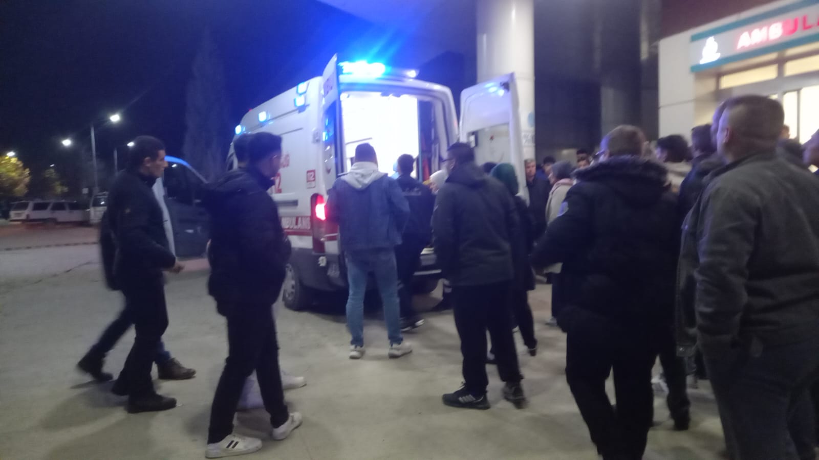 G E D I Z’ D E 7 M A D E N I S C I S I K A R B O N M O N O K S I T T 1060799 314812