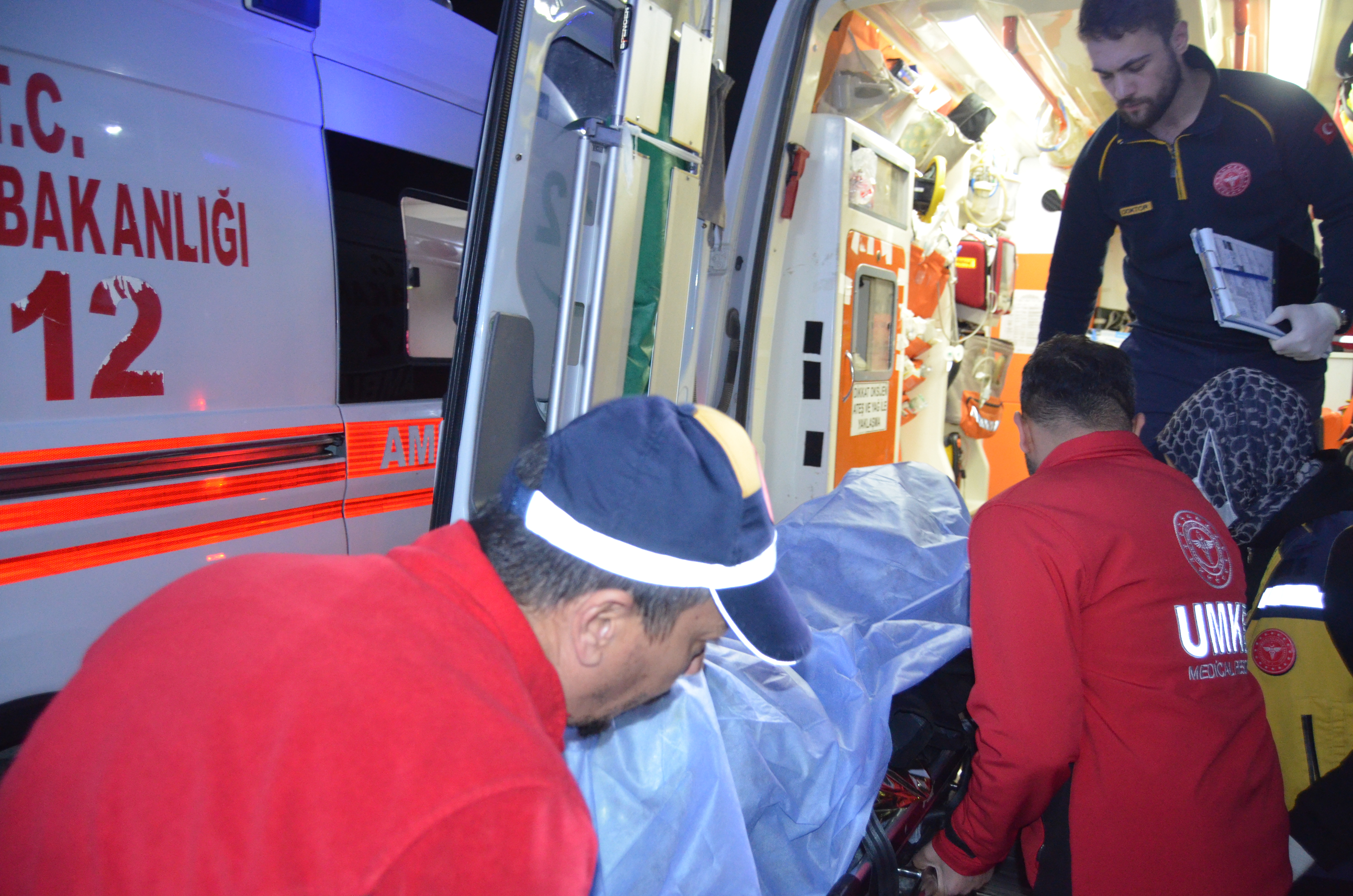 H A S A N D A G I N D A M A H S U R K A L A N 2 U N I V E R S I T E L 1063345 315511