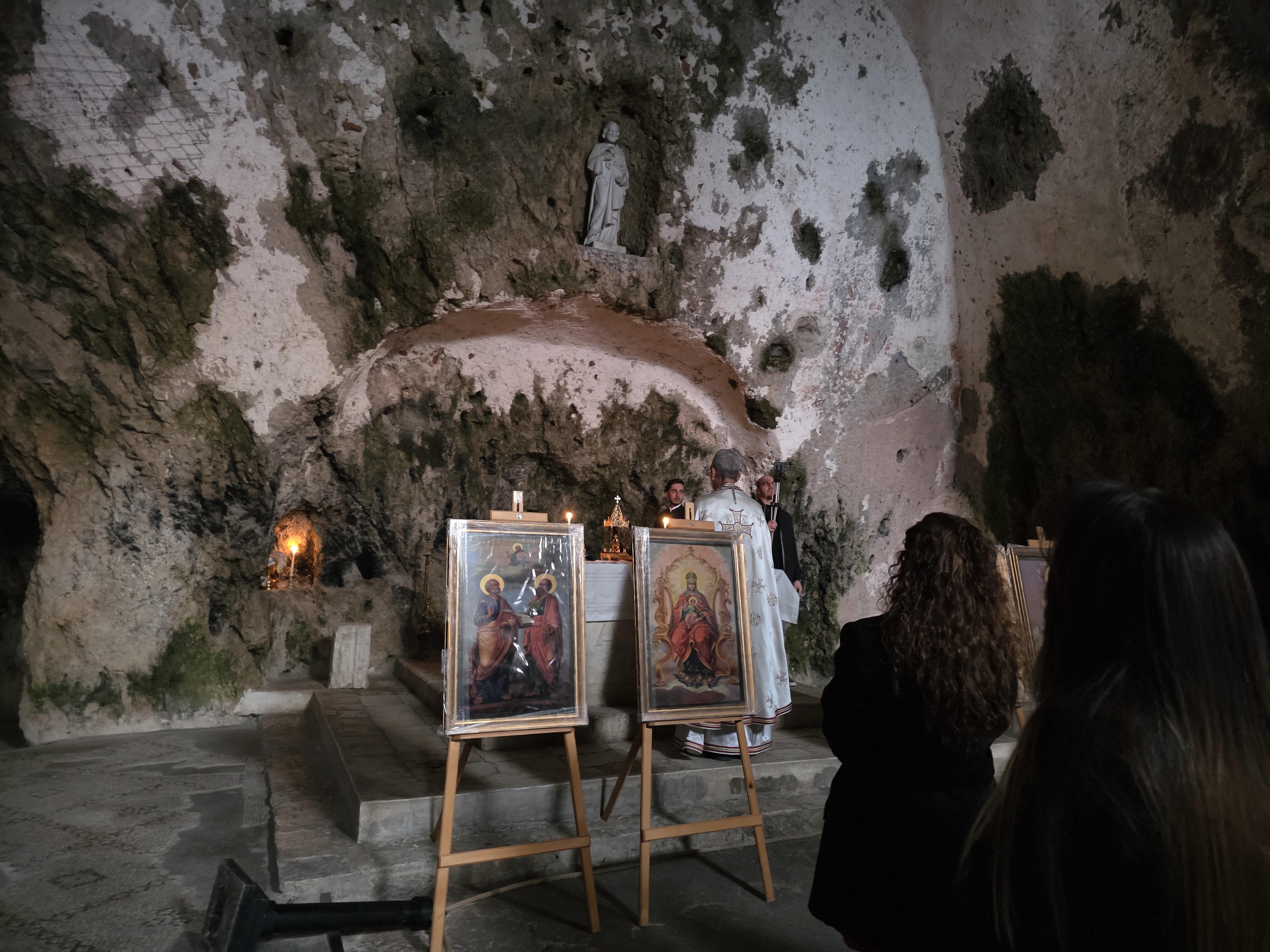 H A T A Y’ D A N O E L A Y I N I 1078512 319855