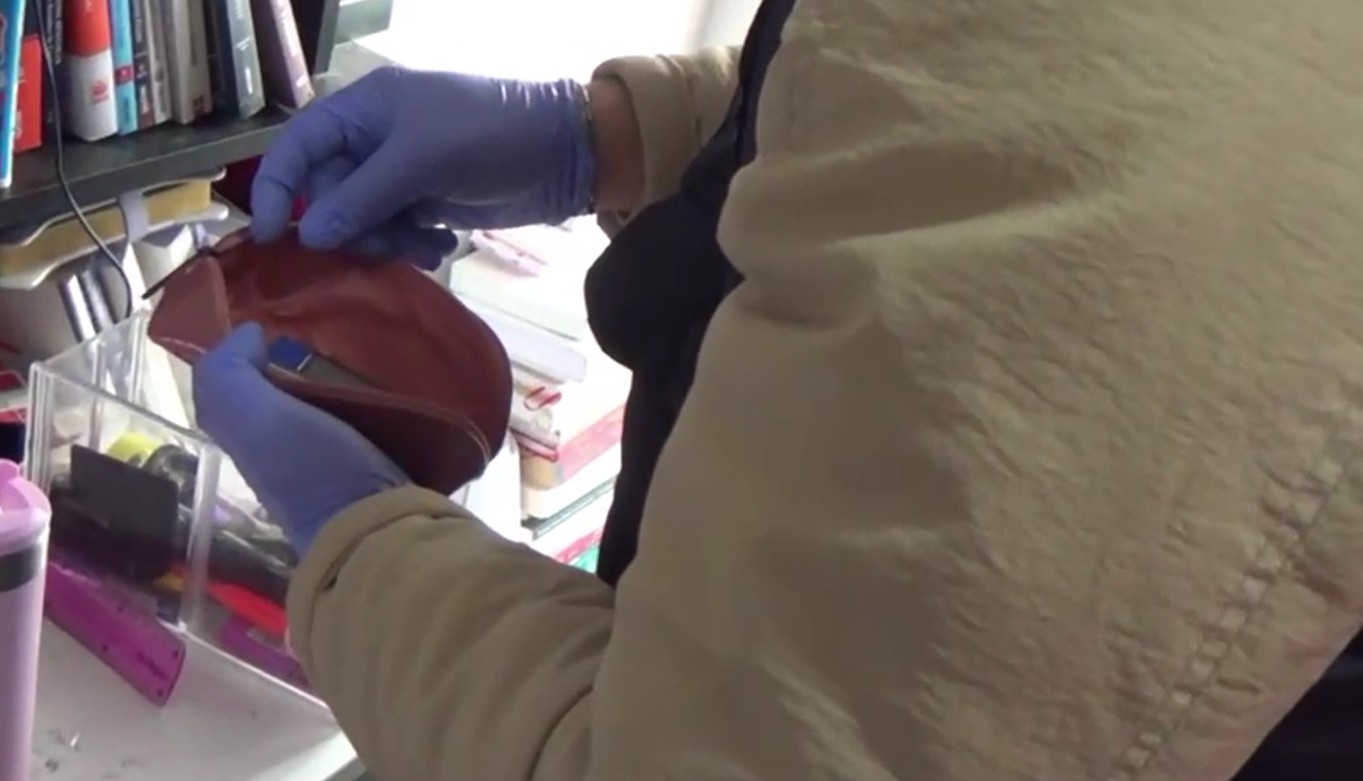 H U K U K F A K U L T E S I O G R E N C I S I 50’ D E N F A Z L A 1059702 314493