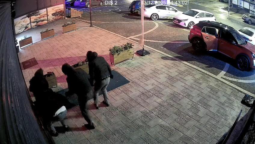 I S T A N B U L E S E N Y U R T T A 4 S U P H E L I K U Y U M C U 1062764 315350