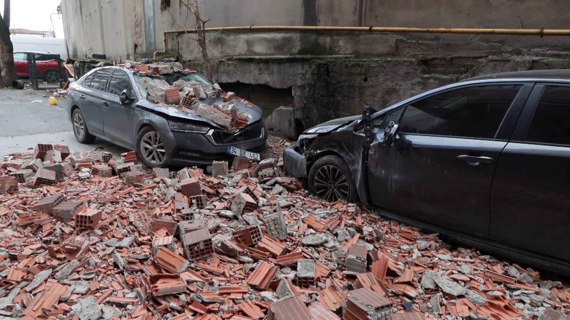 I S T A N B U L E Y U P S U L T A N D A Y I K I M A S A M A S I N 1088724 323166