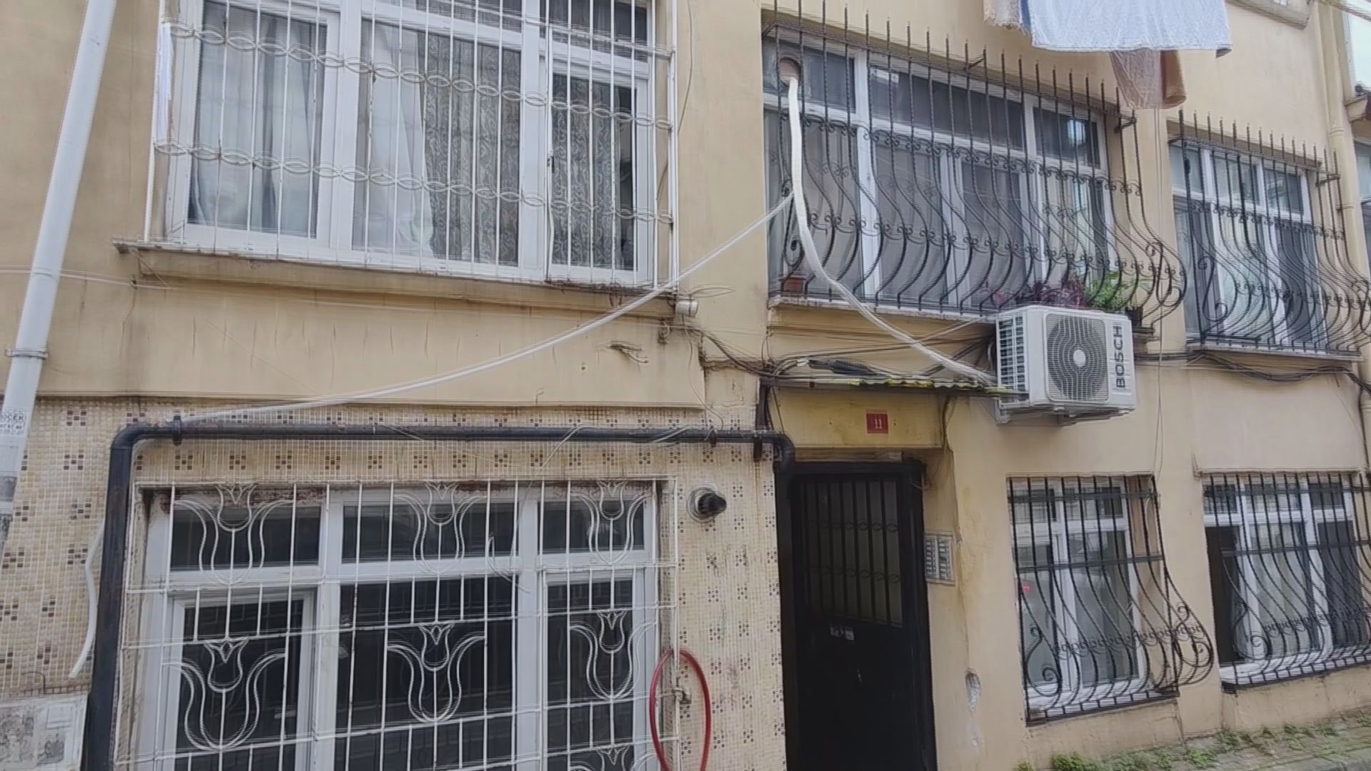 I S T A N B U L F A T I H T E 4 K A T L I B I N A N I N Z E M I 1060771 314805