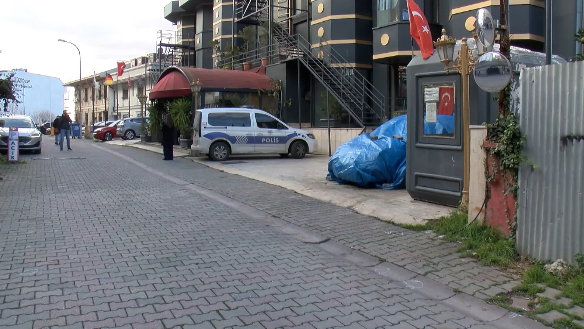 I S T A N B U L F E N E R B A H C E T R I B U N L I D E R L E R I N D 1088000 322946