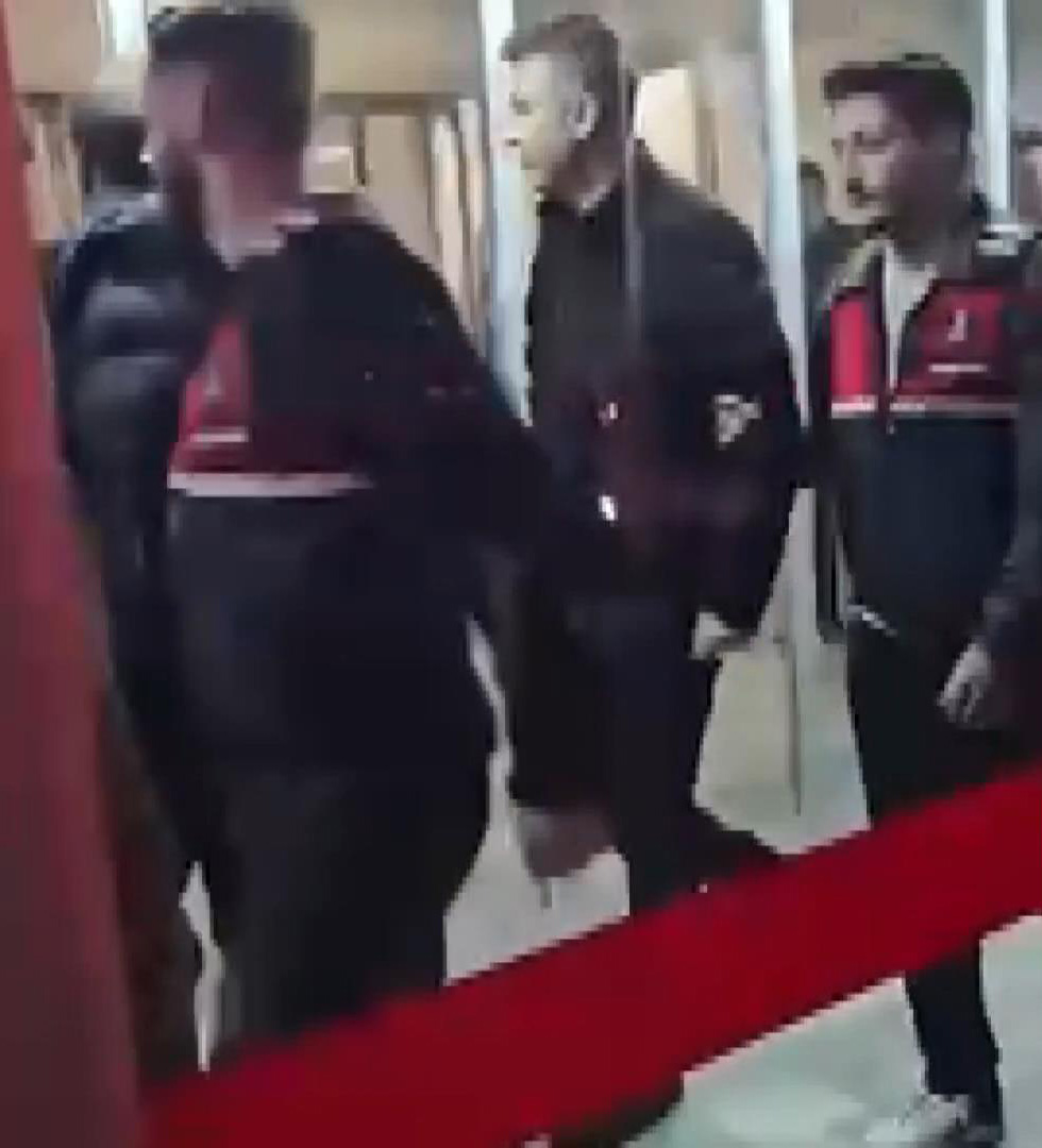 I S T A N B U L H A B E R T U R K G E N E L Y A Y I N Y O N E T M E 1055677 313253