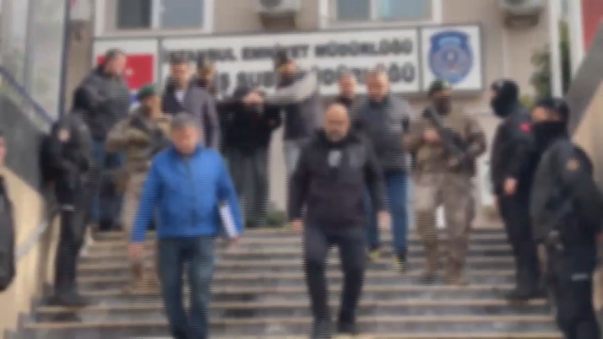 I S T A N B U L I S T A N B U L D A A Y N I G U N I S L E N E N 1075295 319043