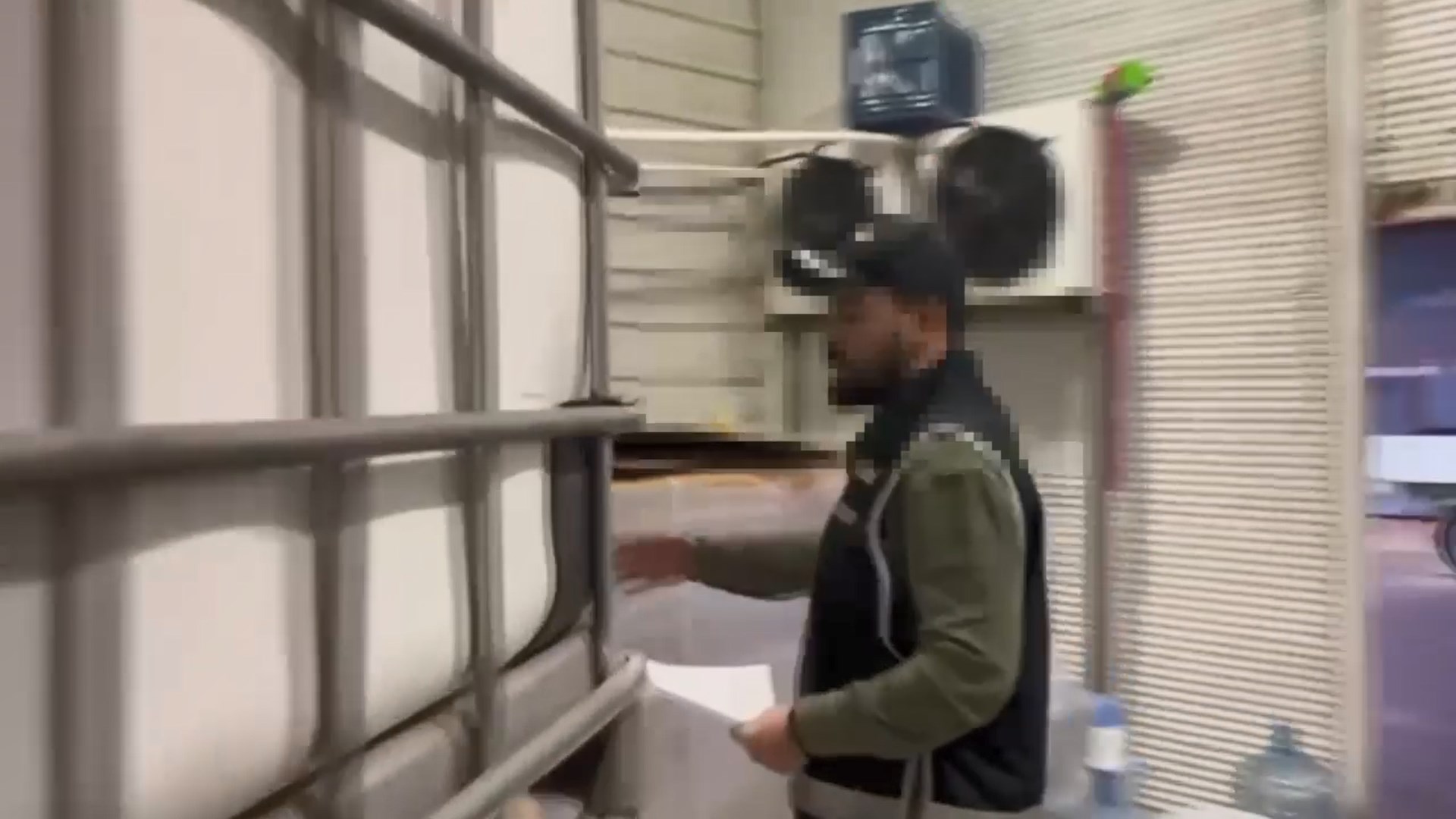 I S T A N B U L I S T A N B U L V E A N T A L Y A D A 16 T O N 1077427 319717