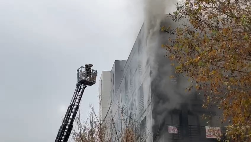 I S T A N B U L K A D I K O Y D E 5 K A T L I B I N A D A Y A N G 1078145 319968