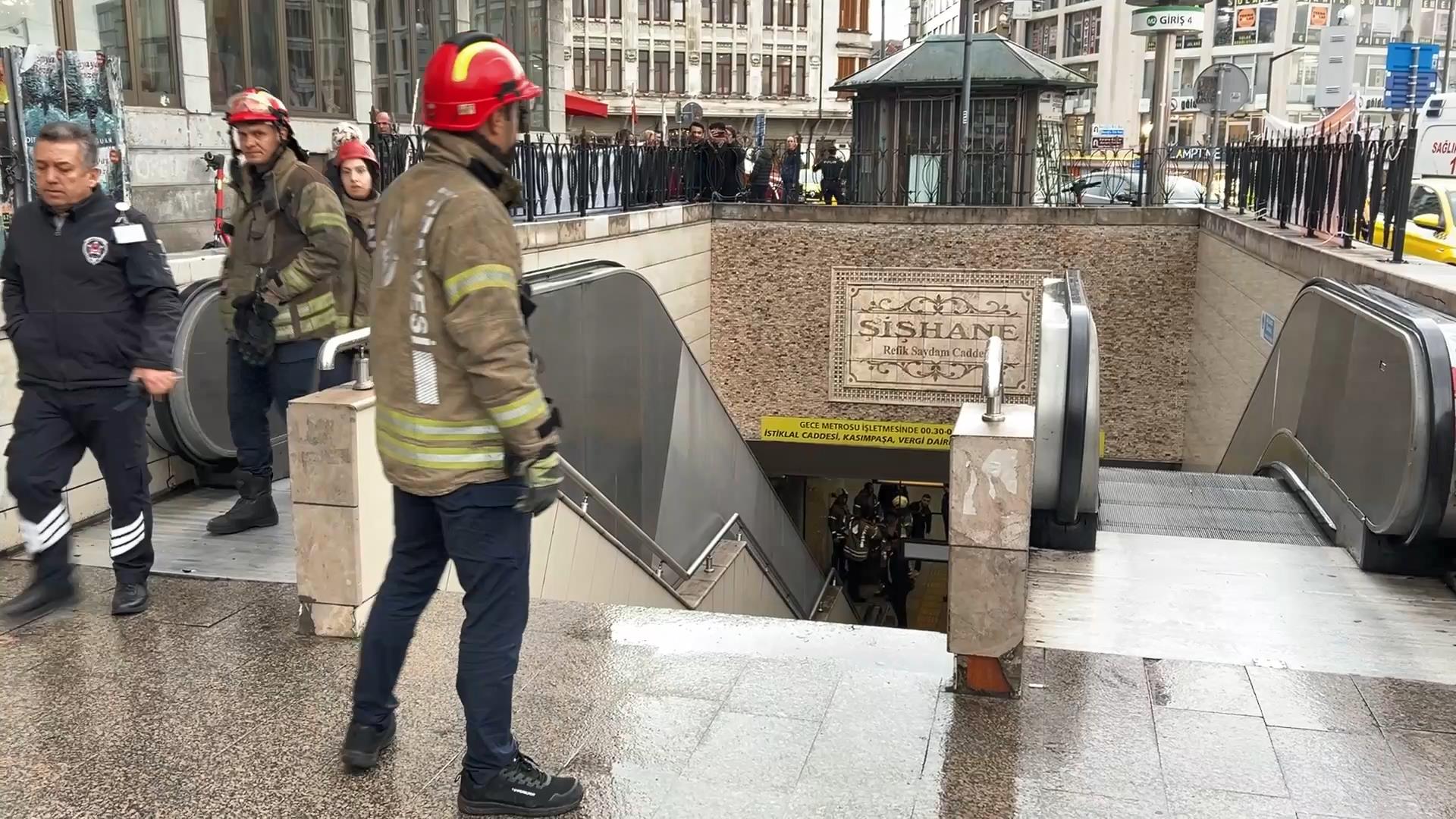 I S T A N B U L S I S H A N E M E T R O I S T A S Y O N U N D A R A 1074509 318731