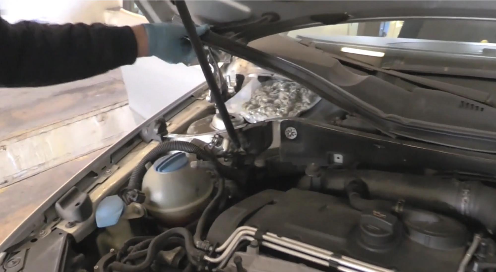 K A P I K U L E D E O T O M O B I L D E 22 K I L O E S R A R E L 1079041 320228