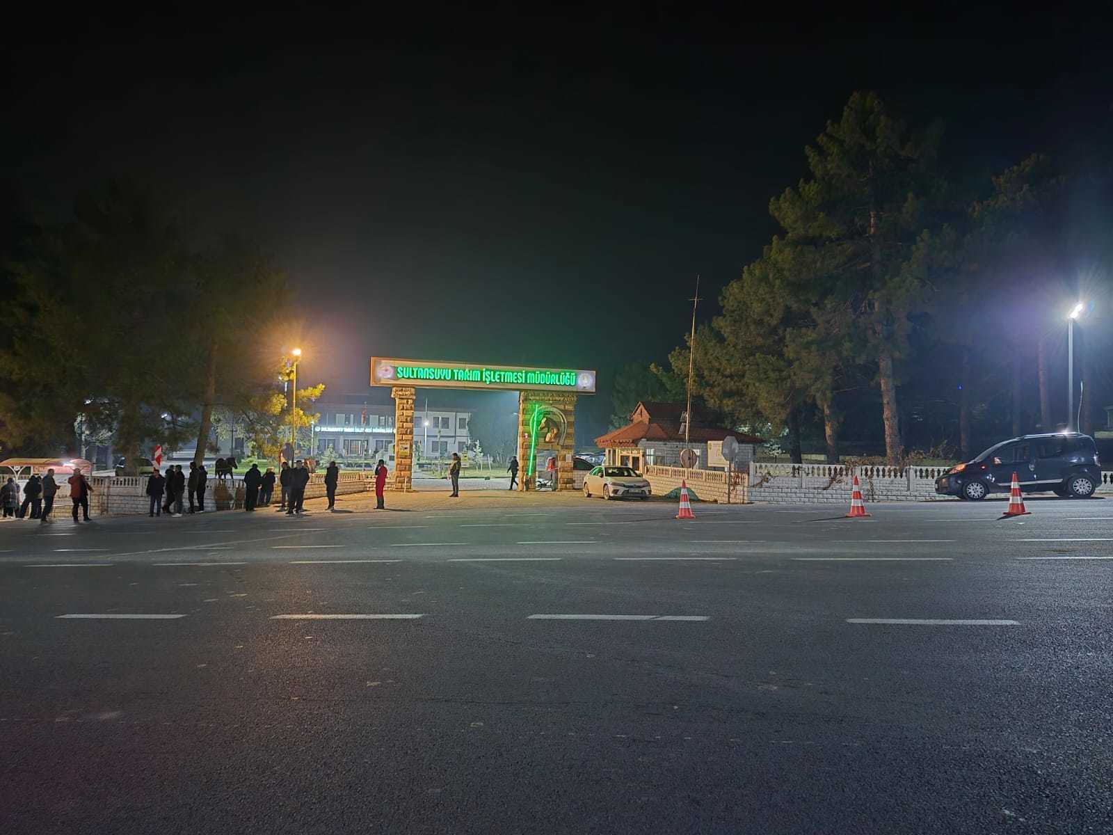 M A L A T Y A D A M I L Y O N L U K Y A R I S T A Y L A R I C I F T L 1080261 320619