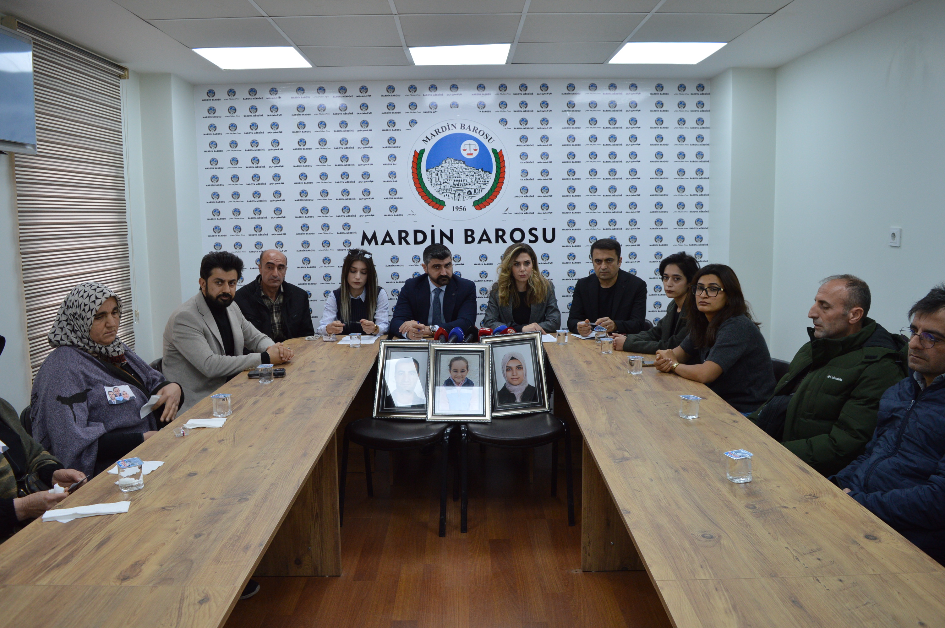 M A R D I N D E A Y N I A I L E D E N 3 K I S I N I N O L U B U L 1081614 321035