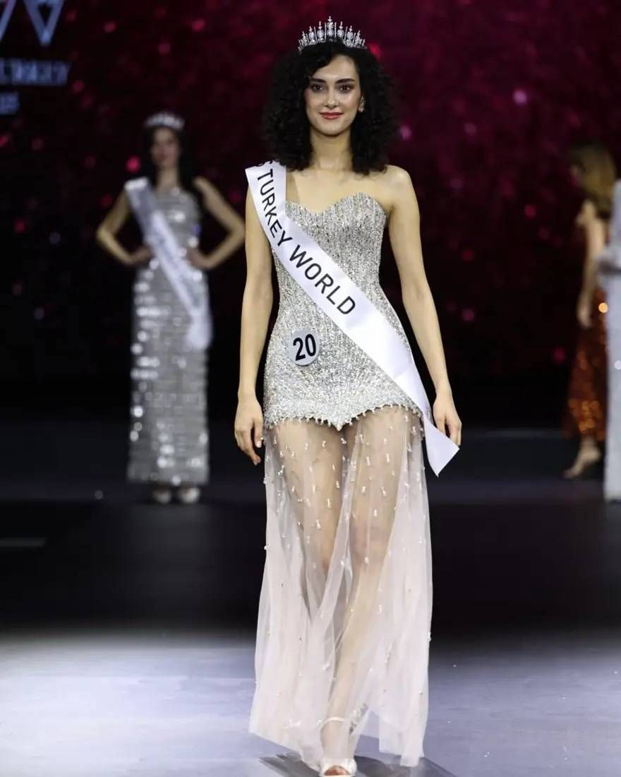 Miss Turkey 2 Utyq