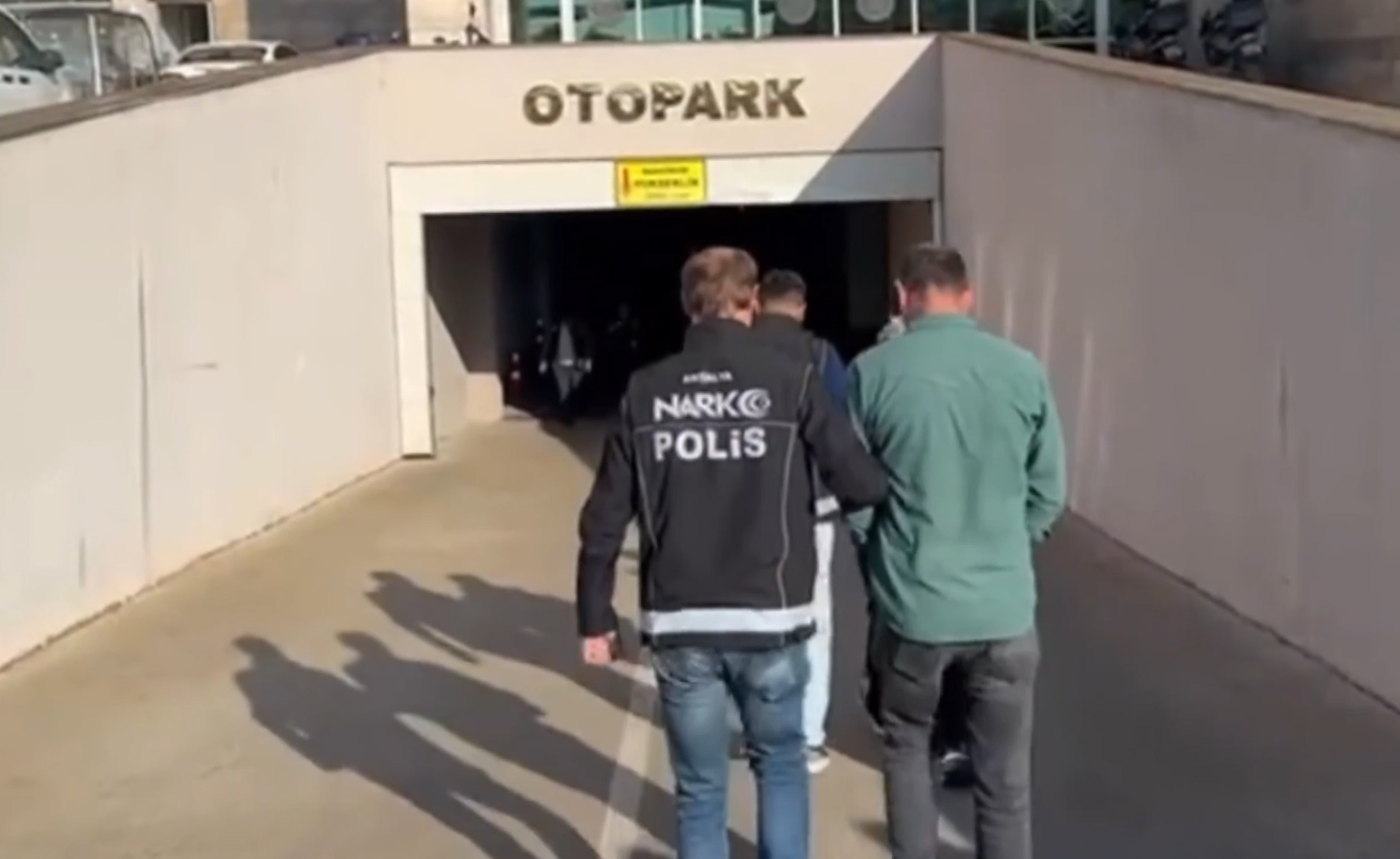 N A R K O K A P A N A N T A L Y A O P E R A S Y O N U N D A 455 T 1042997 309512