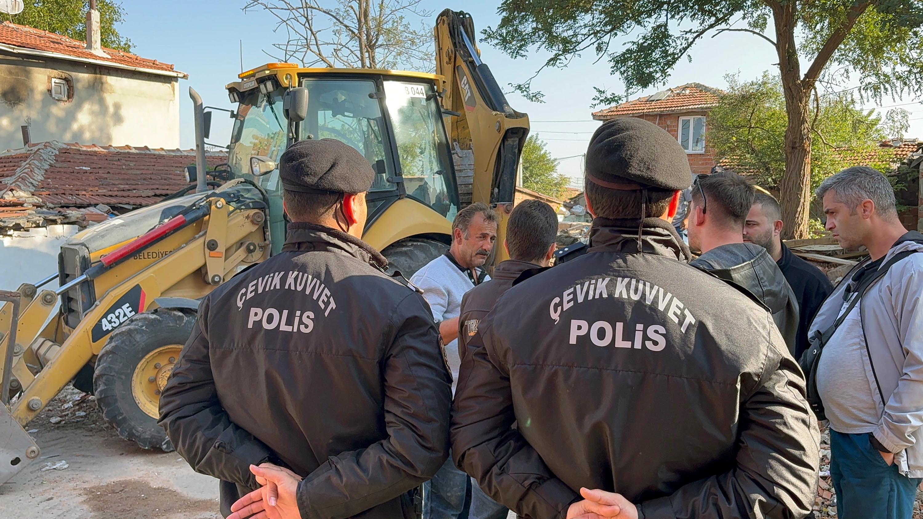 N A R K O T I K O L A Y L A R I I L E A N I L A N K O R E M A H A L 1080920 320841