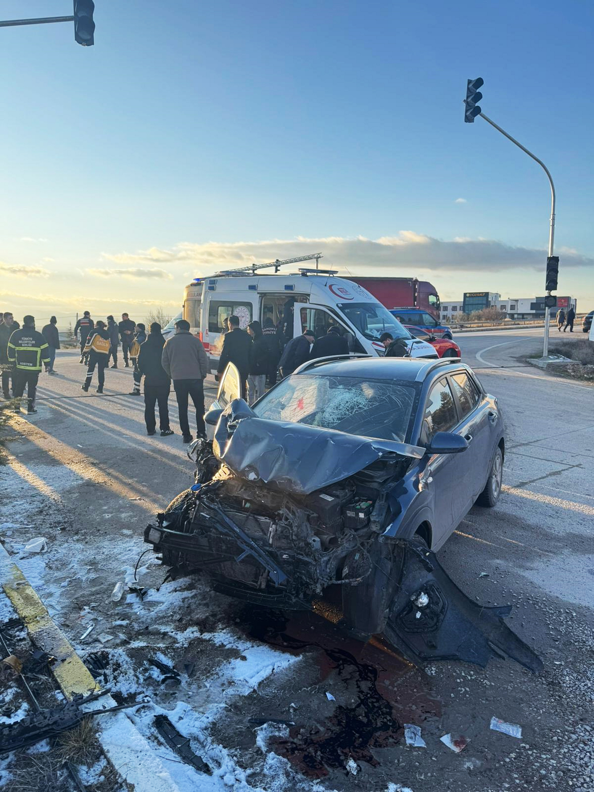 O G R E N C I S E R V I S M I N I B U S U I L E O T O M O B I L C A R 1087135 322694