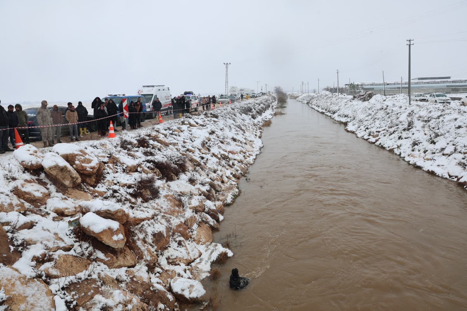 O T O M O B I L S U L A M A K A N A L I N A D U S T U B A B A V E 1086089 322322