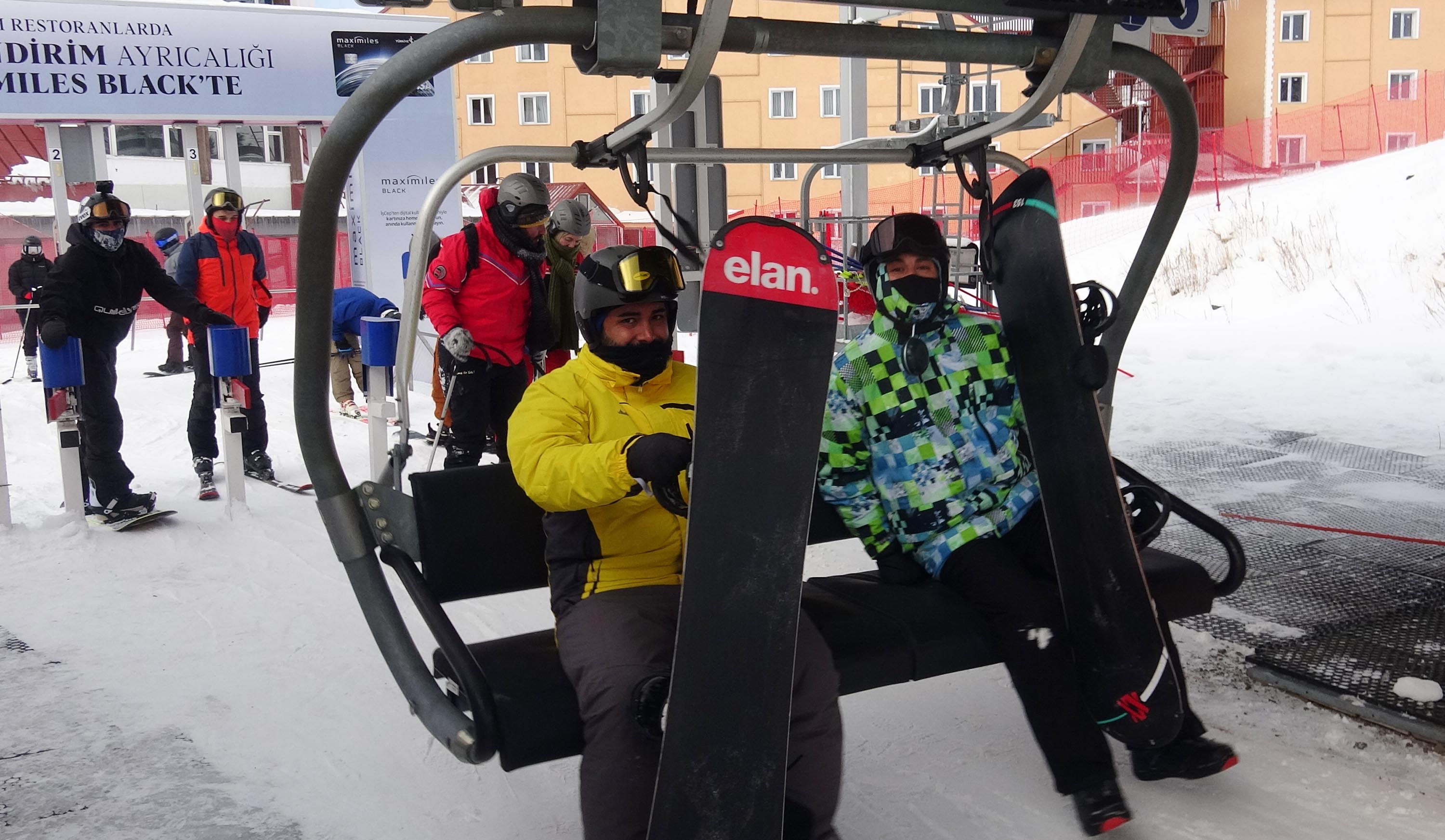 P A L A N D O K E N D E K A Y A K S E Z O N U B A S L A D I 1061850 315149