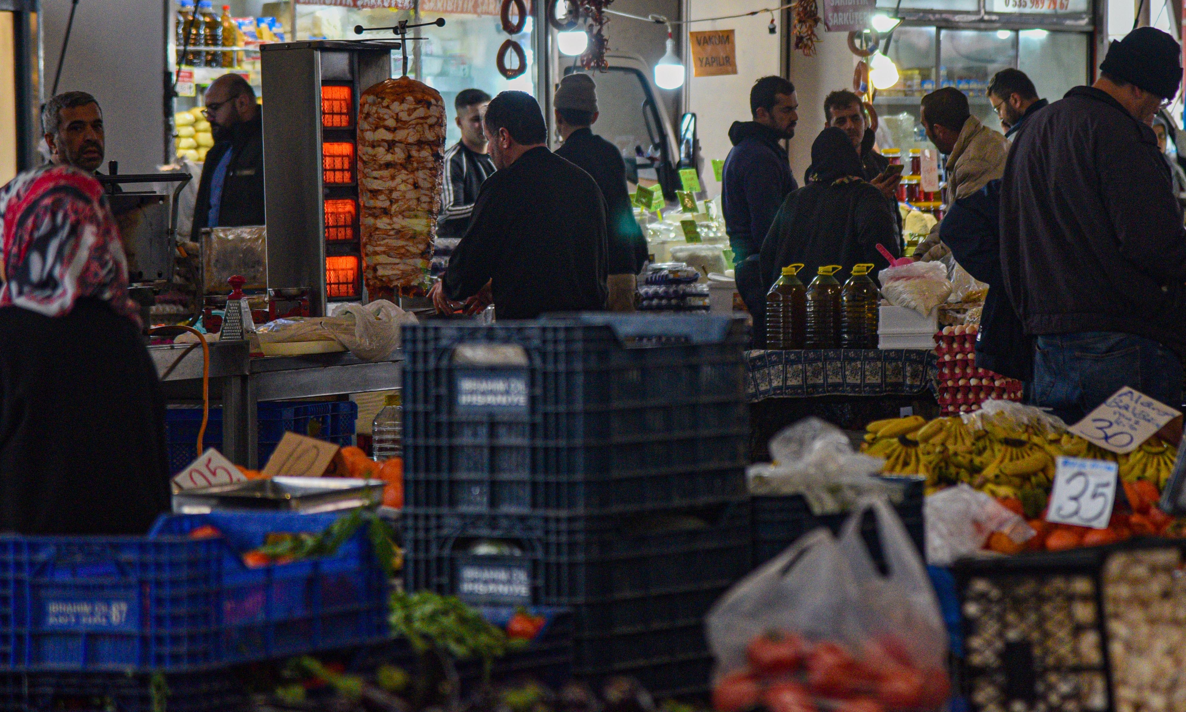 S O K A K T A P A Z A R D A D O G A L T A Z E S A N I L A N 1059178 314345