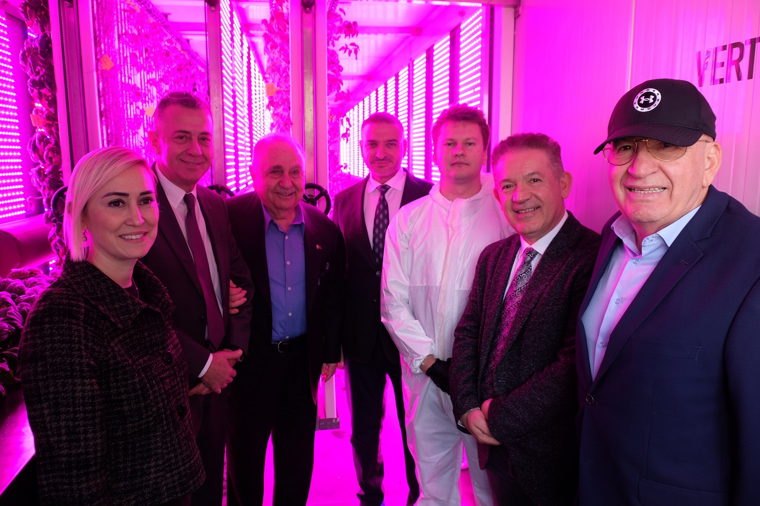 U N I V E R S I T E K A M P U S U N D E 7 B I N M E T R E K A R E Y E 1043934 309808