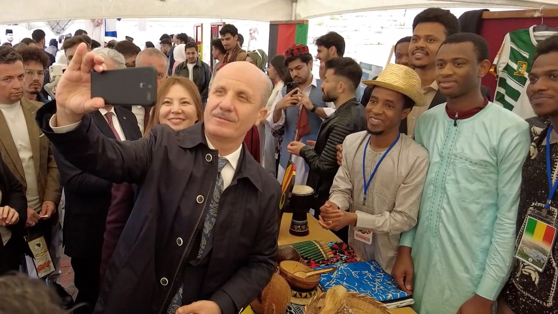 Y O K T U R K I Y E D U N Y A D A E N C O K U L U S L A R A R A S 1060190 314638