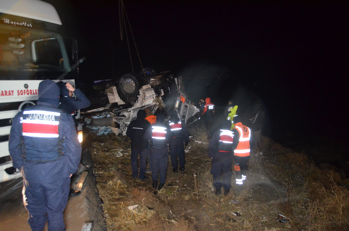 A K S A R A Y D A E T T A S I Y A N T I R B A R I Y E R E C A R P 1131882 336052