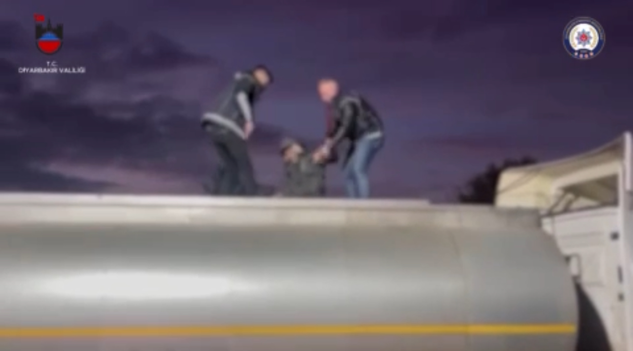 A T I K T A N K E R I N D E O Z E L B O L M E L E R D E 32 K A C A K 1093613 324601