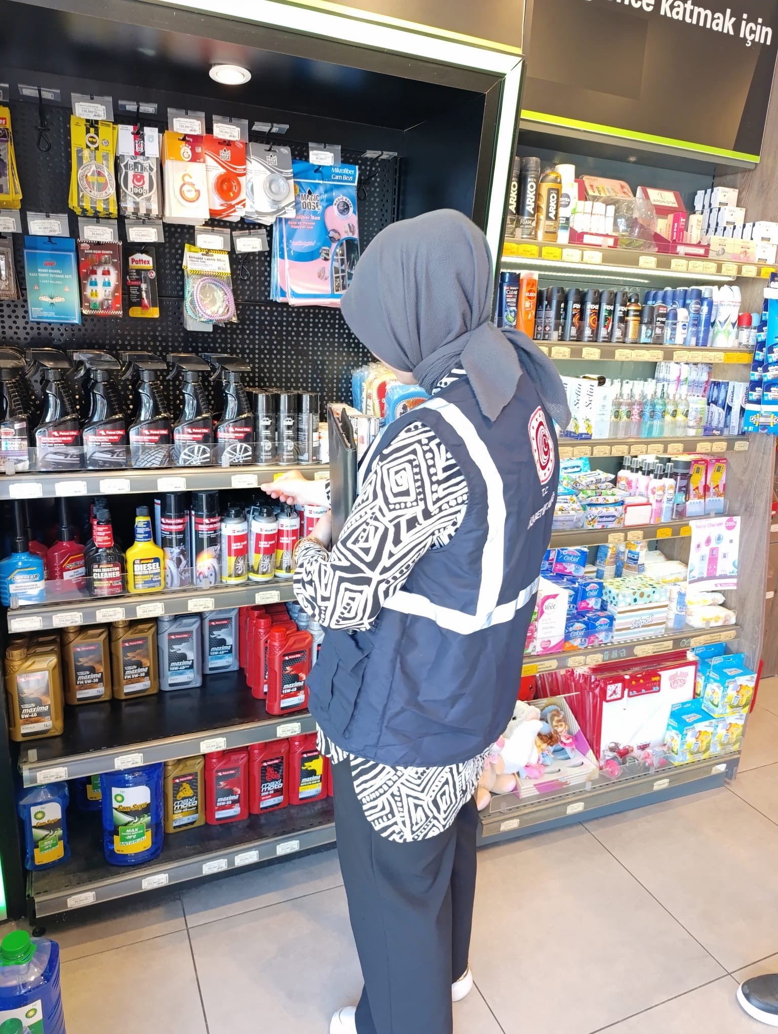 B A K A N L I K T A N O T O Y O L U Z E R I N D E K I I S L E T M E L E R 1099542 326401