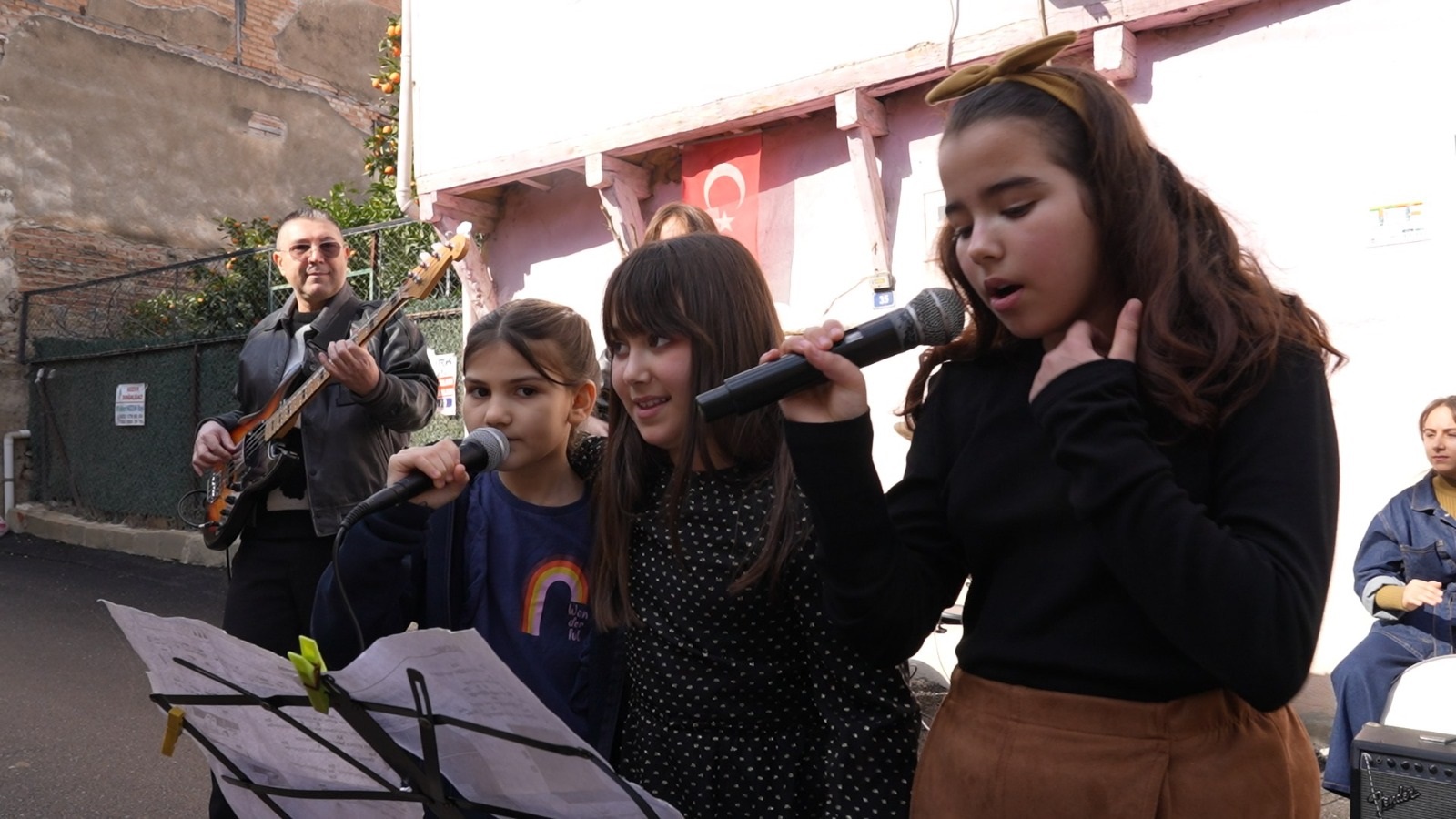 B A R I S M A N C O O L U M Y I L D O N U M U N D E C O C U K K E 1139962 338503