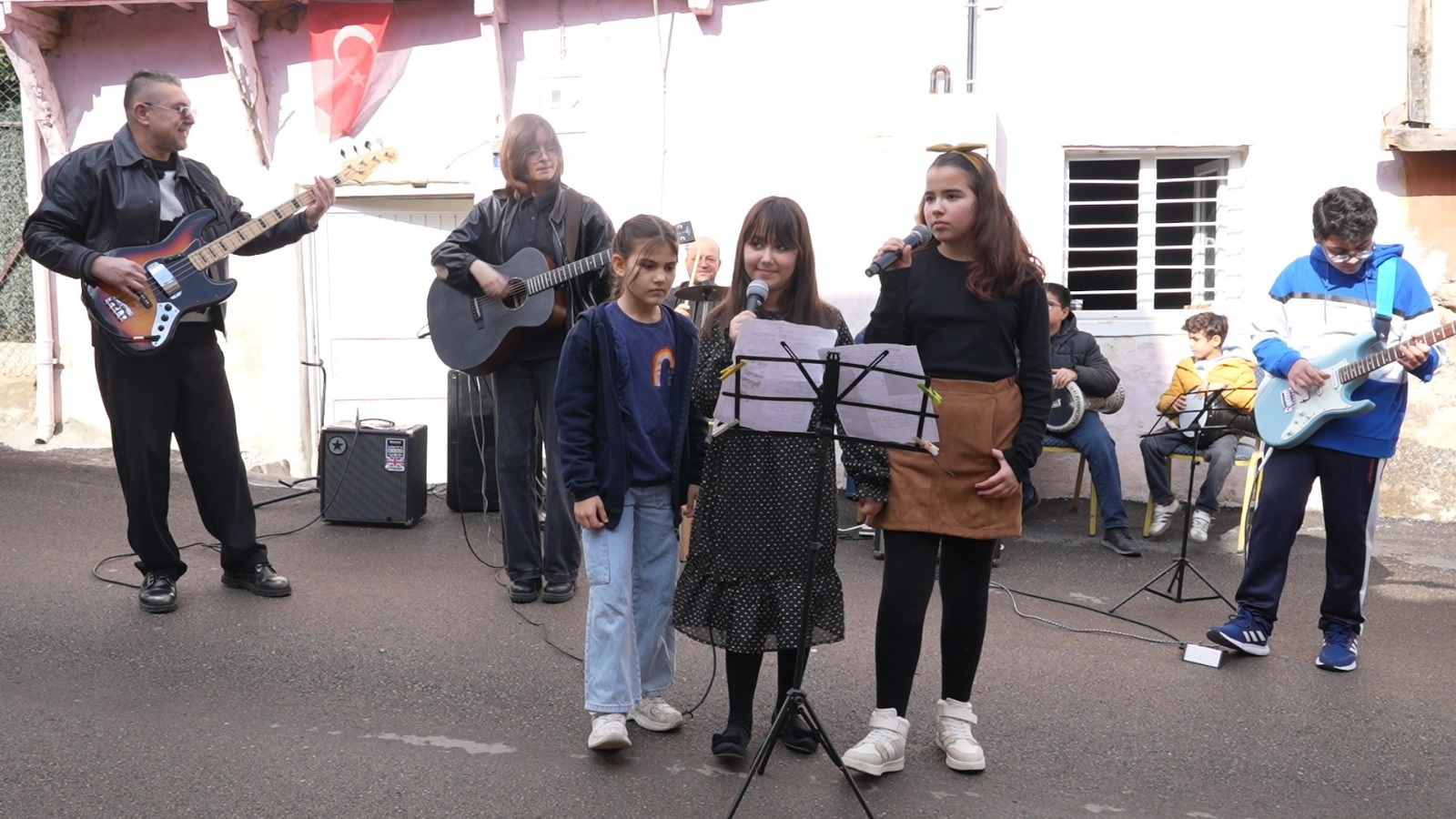 B A R I S M A N C O O L U M Y I L D O N U M U N D E C O C U K K E 1139964 338503