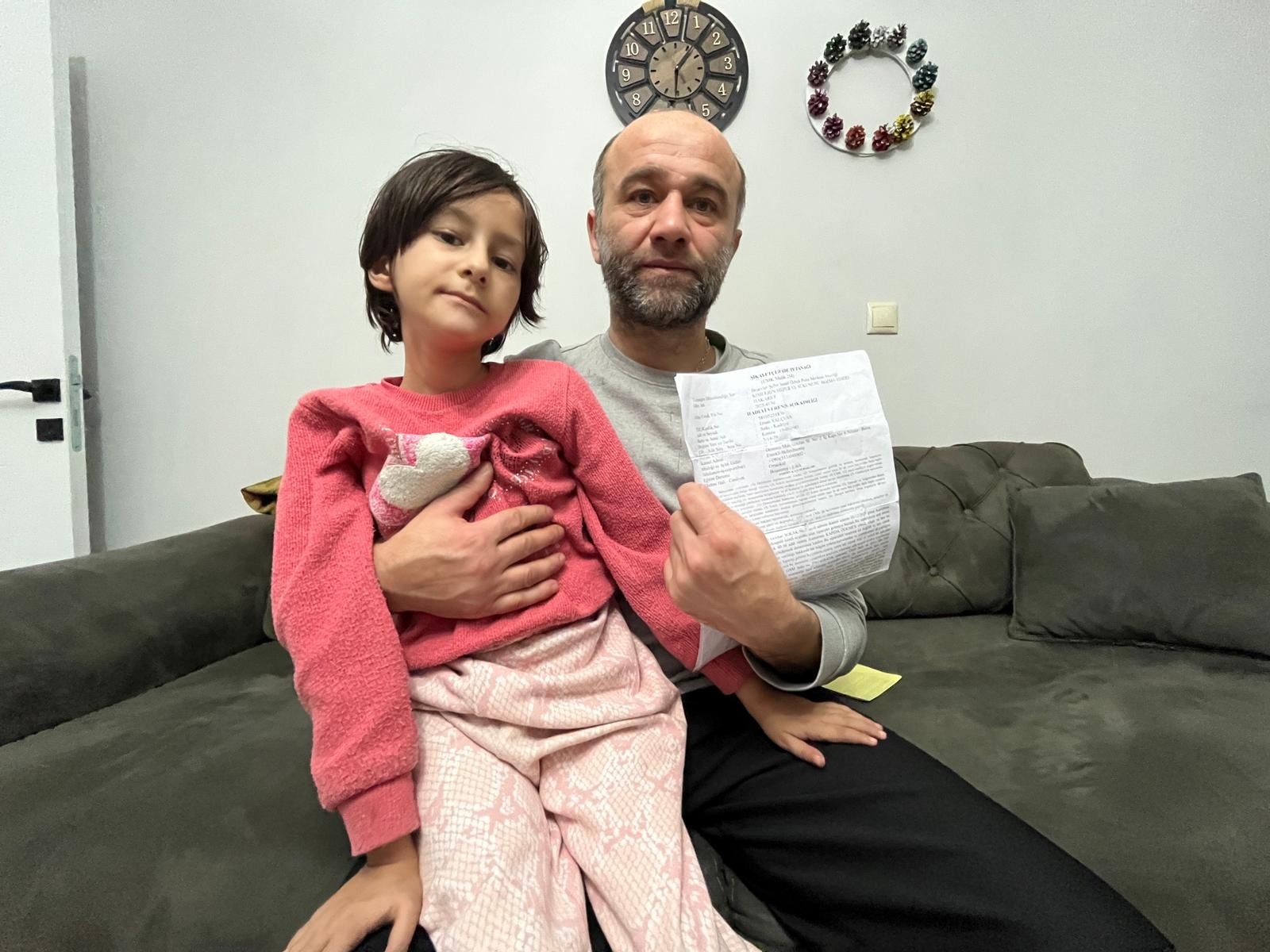 E V I N E 20 G U N D E 400 S A H T E S I P A R I S I L E A S I 1106530 328480