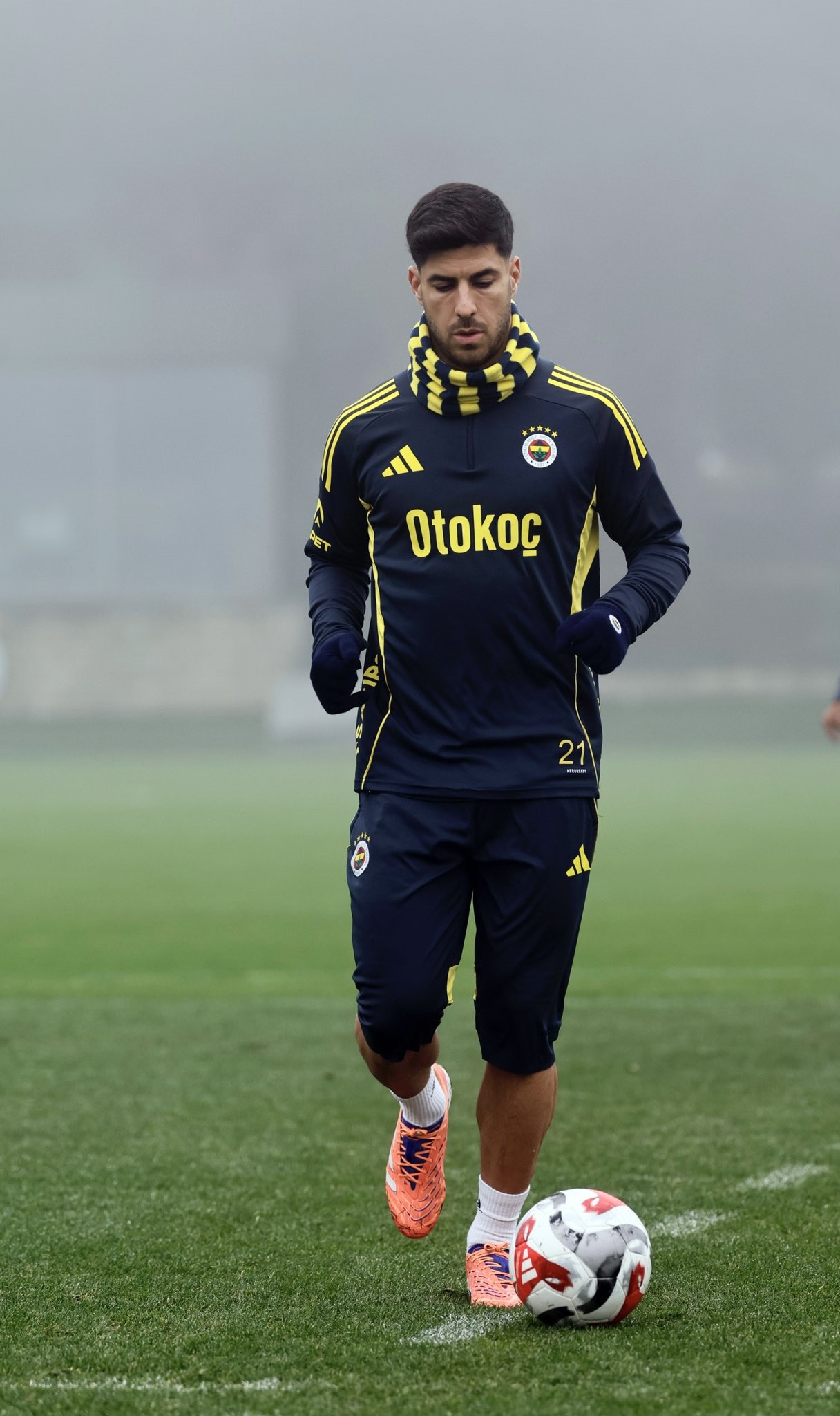 F E N E R B A H C E D E G O Z T E P E M A C I H A Z I R L I K L A R I 1132698 336277