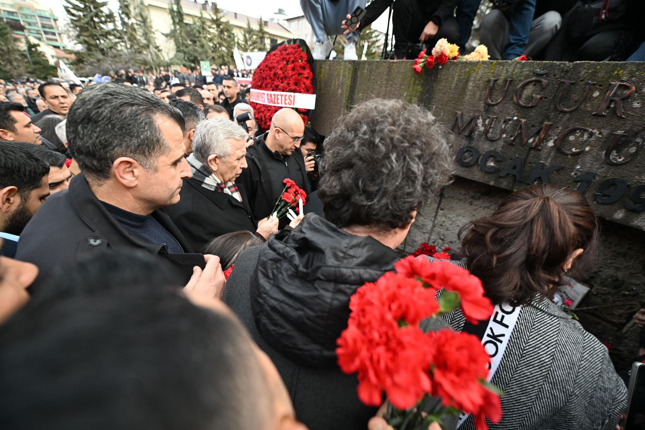 G A Z E T E C I U G U R M U M C U B O M B A L I S A L D I R I Y A U 1132477 336223