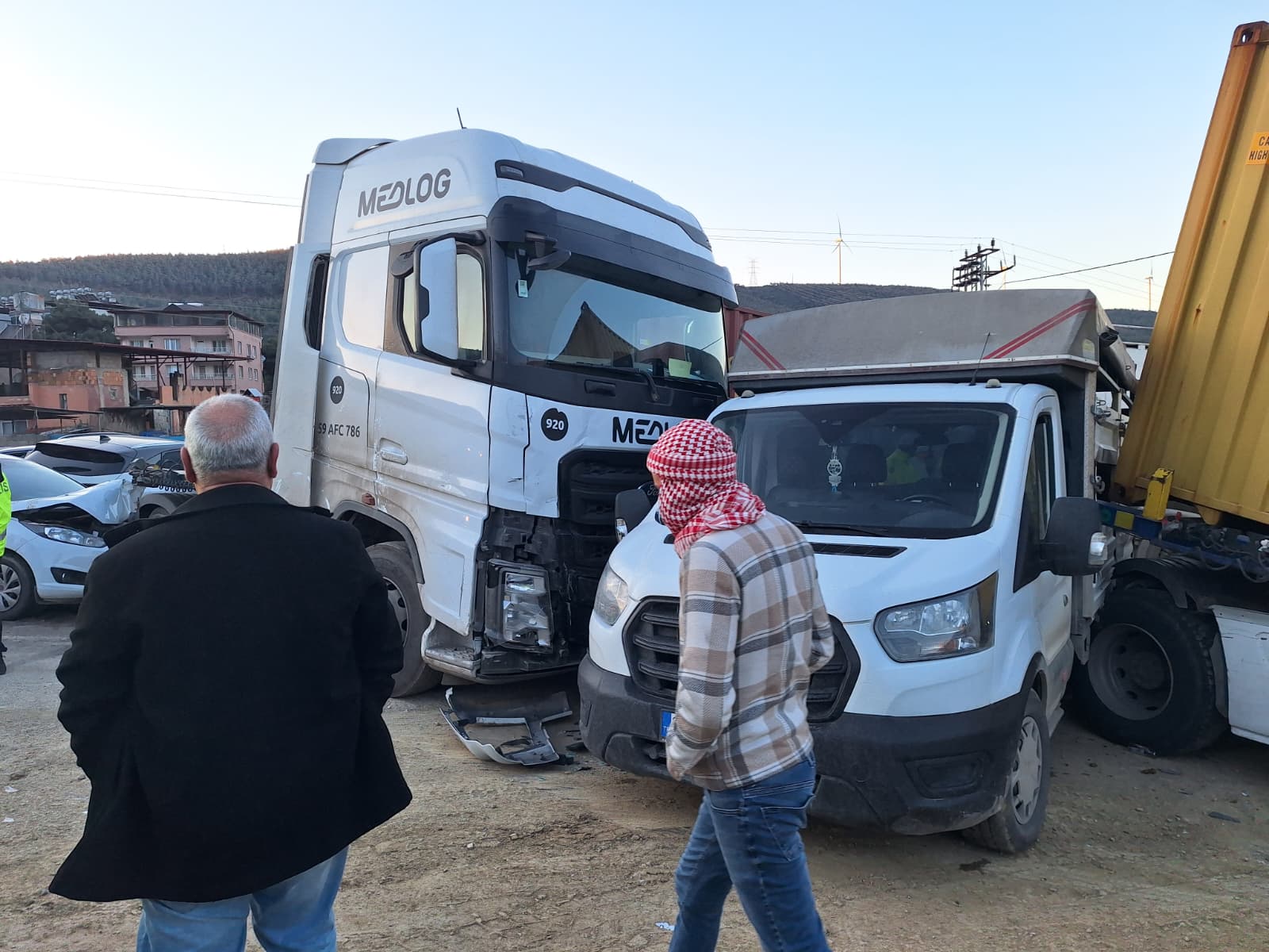 H A T A Y D A B U Z L A N A N Y O L D A 11 A R A C Z I N C I R L E 1123135 333304