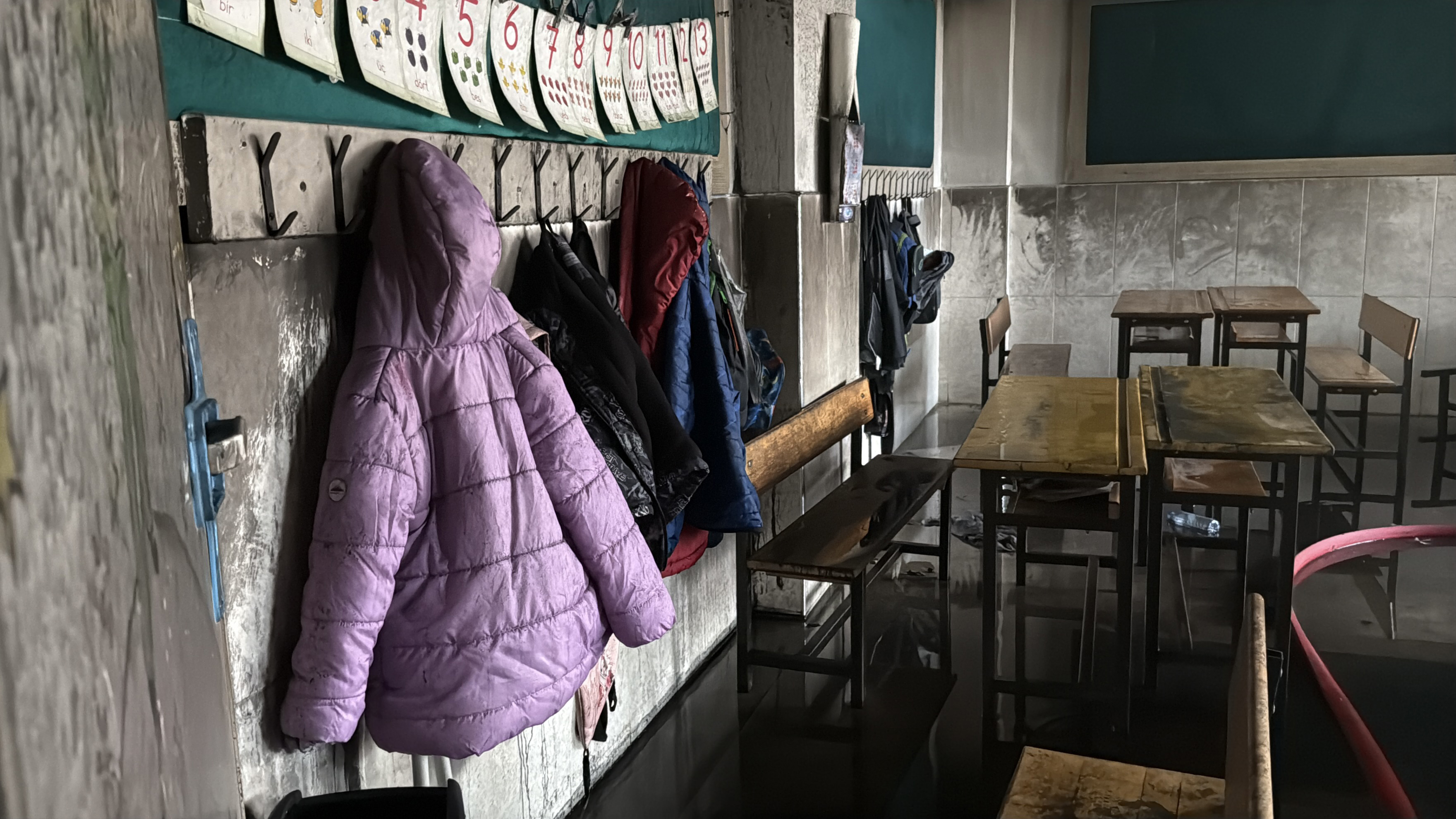 I L K O K U L D A S I N I F T A Y A N G I N C I K T I E G I T I M E 1099133 326258