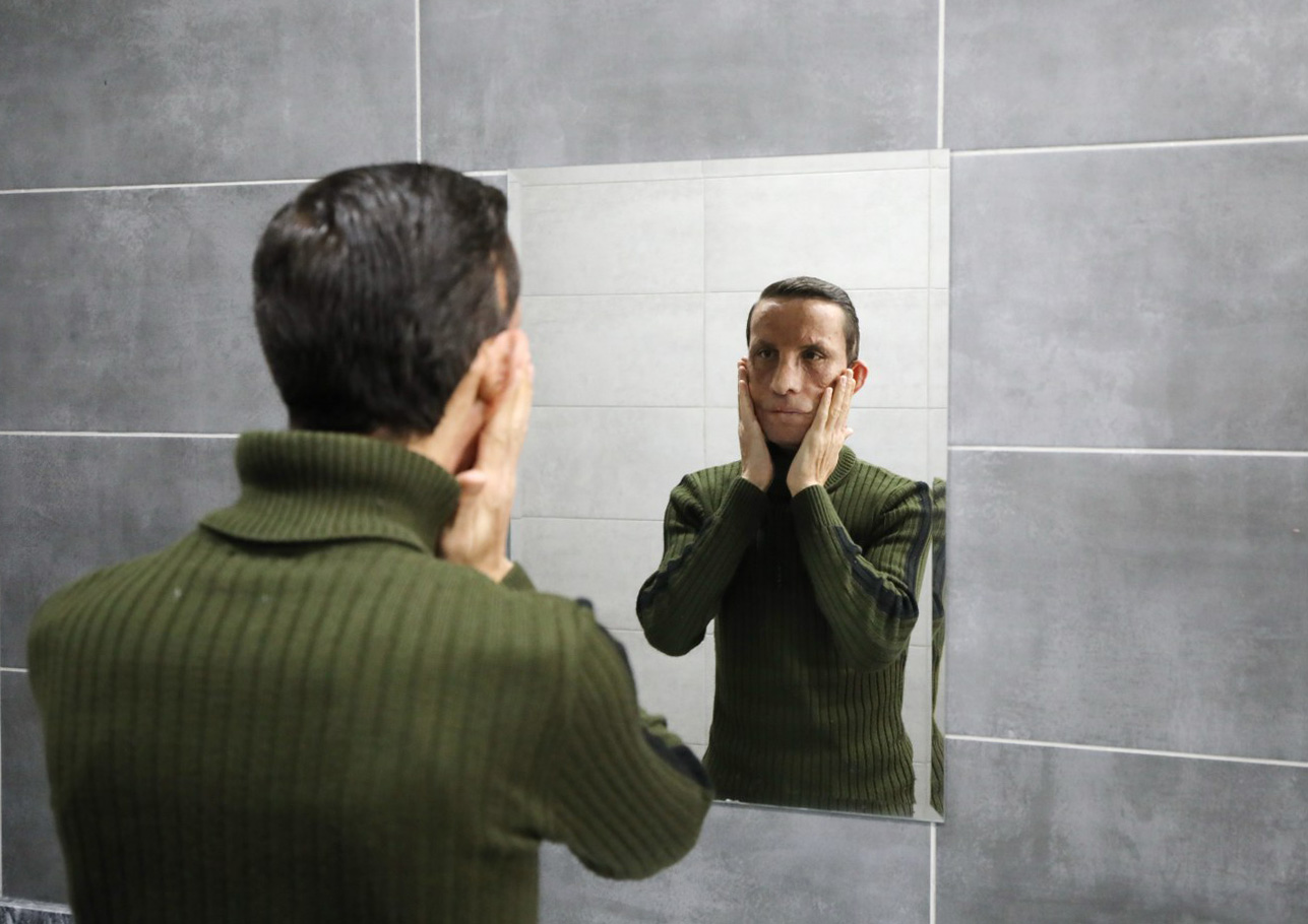 I L K Y U Z N A K I L L I U G U R A C A R H A Y A T A 14 Y I L 1130633 335695