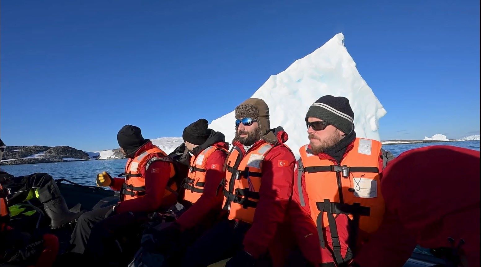 I S T A N B U L 10 U N C U A N T A R K T I K A B I L I M S E F E R 1136524 337391