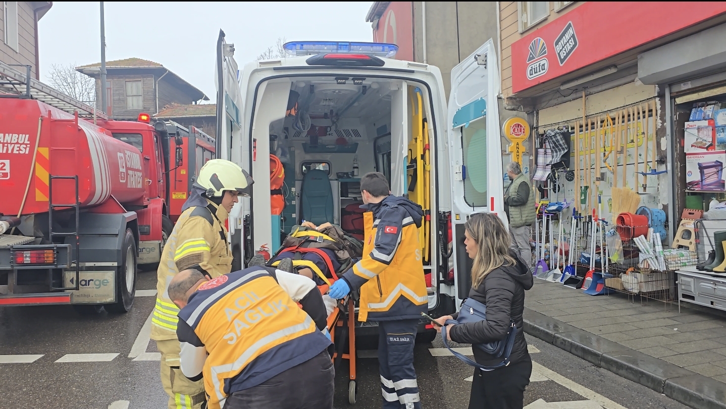 I S T A N B U L B E Y K O Z’ D A 2 I E T T O T O B U S U K A F A 1130284 335605