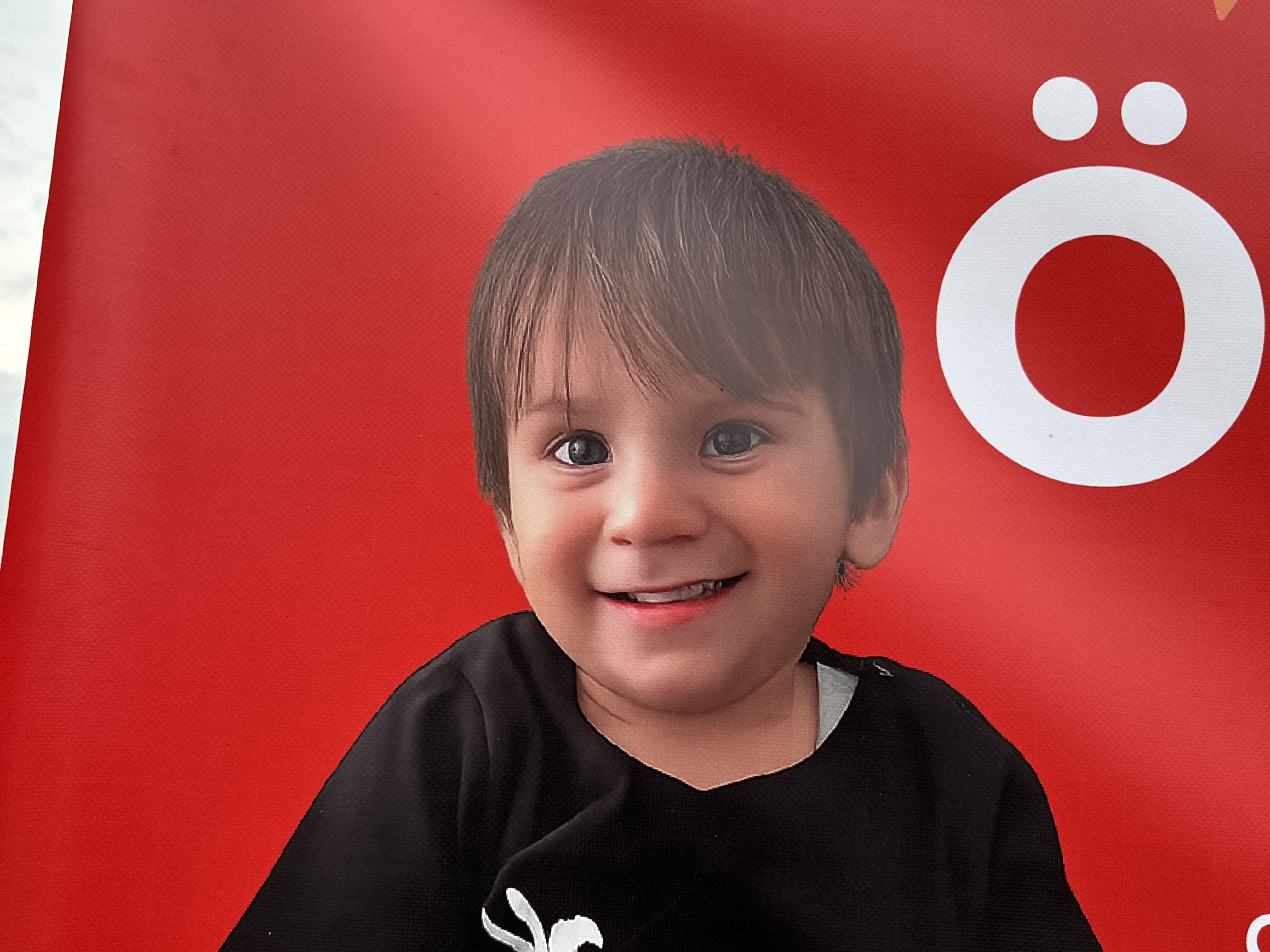 I S T A N B U L E S E N Y U R T T A S M A H A S T A S I A S A F I 1134532 336799