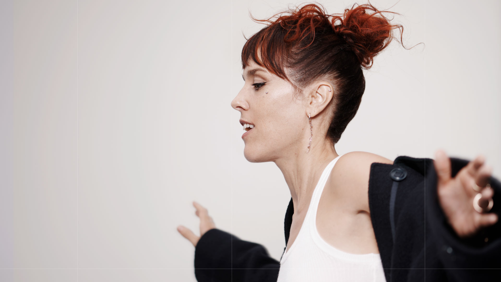 I S T A N B U L F R A N S I Z S A R K I C I Z A Z 16 H A Z I R A 1124370 333623