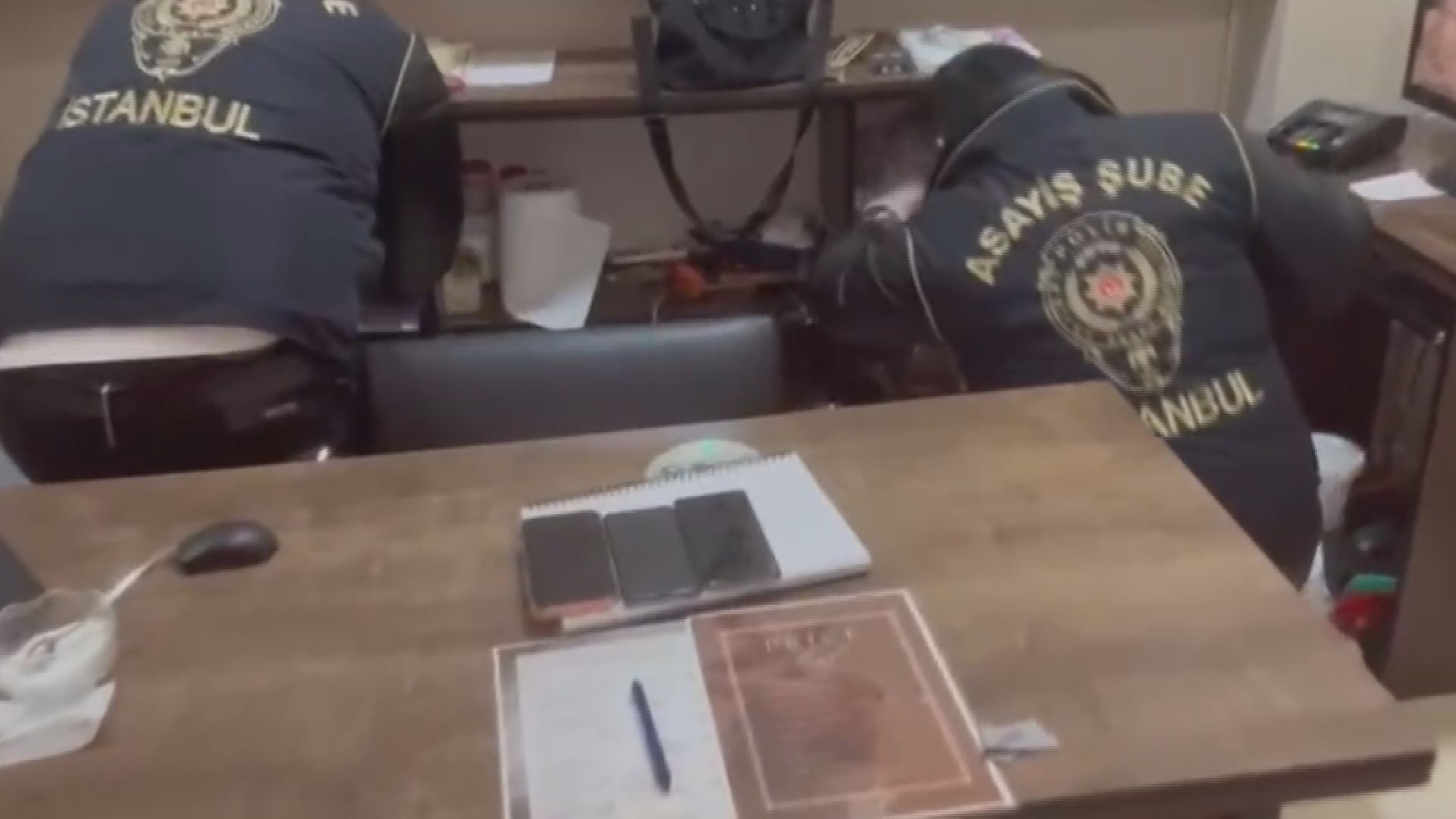 I S T A N B U L I S T A N B U L D A I S Y E R L E R I N E F U H U 1134379 336752