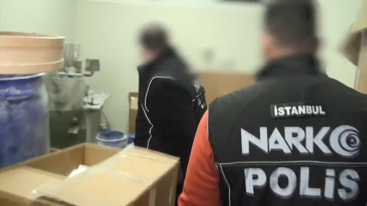 I S T A N B U L I S T A N B U L D A U Y U S T U R U C U O P E R A S 1101839 327069