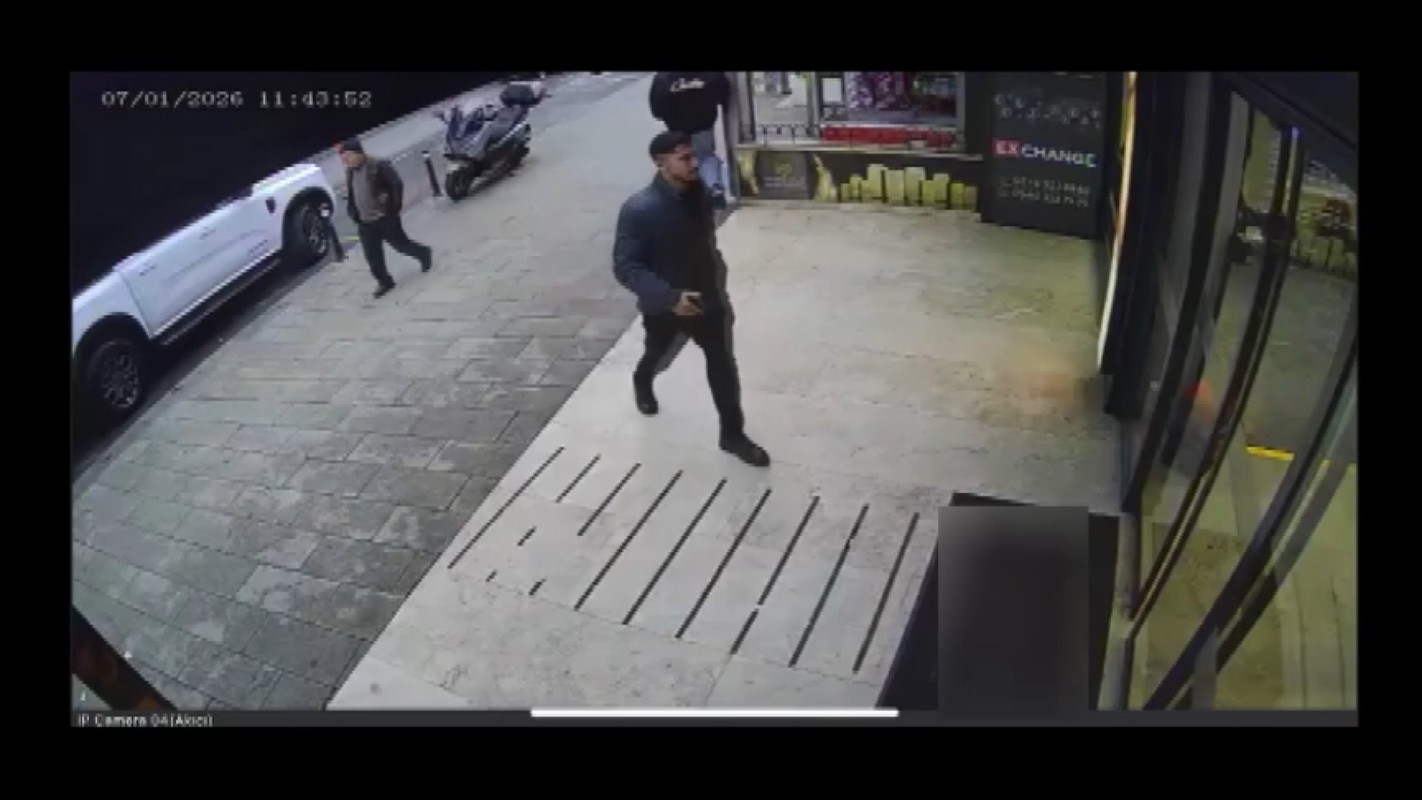 I S T A N B U L K A D I K O Y’ D E T E L E F O N L A A R A D I G I K 1110569 329669