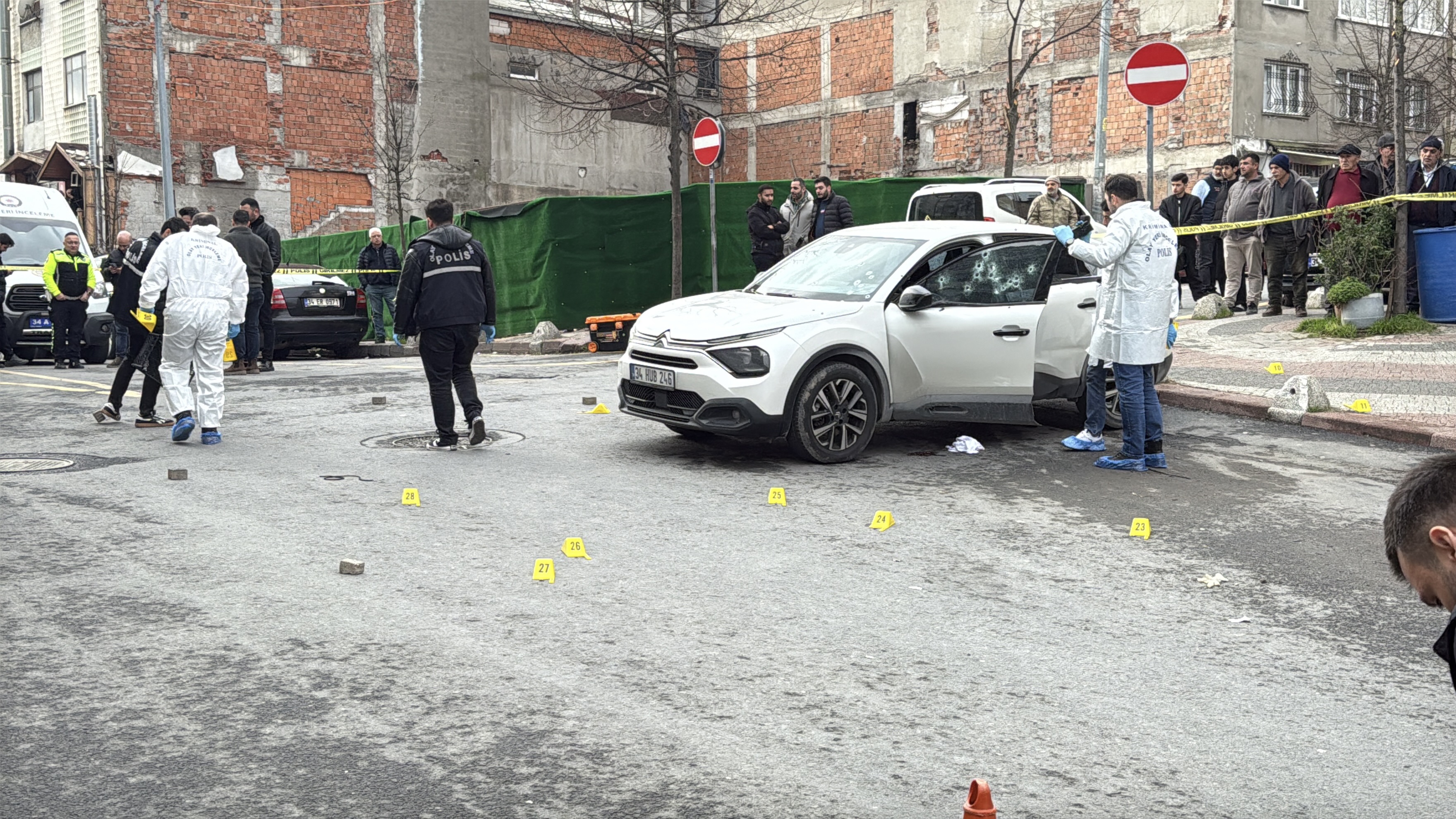 I S T A N B U L K A G I T H A N E D E K I K A L A S N I K O F L U C 1121612 332880