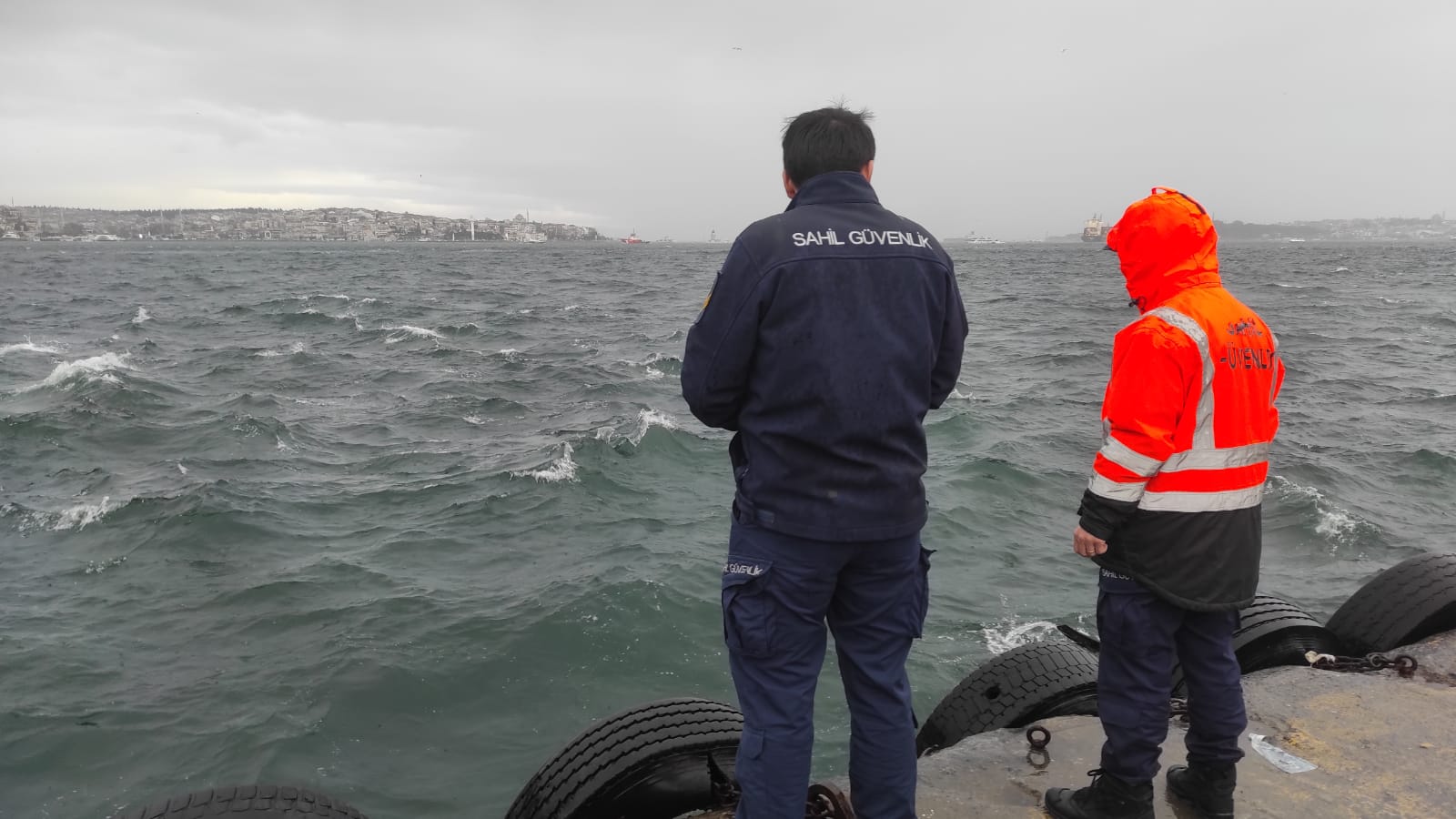 I S T A N B U L K A Y I P O L A R A K A R A N A N U N I V E R S I T E 1141354 338916