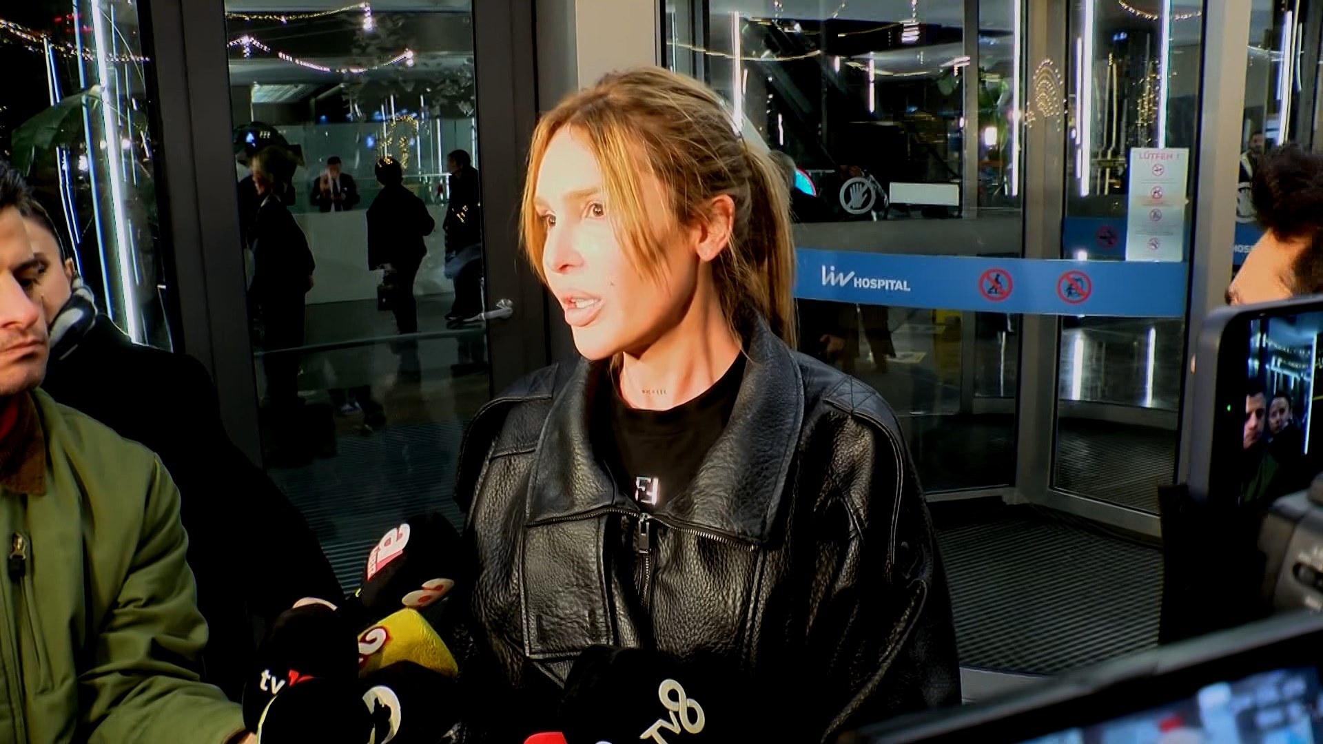 I S T A N B U L S A N A T C I F A T I H U R E K H A Y A T I N I K A 1142620 339257